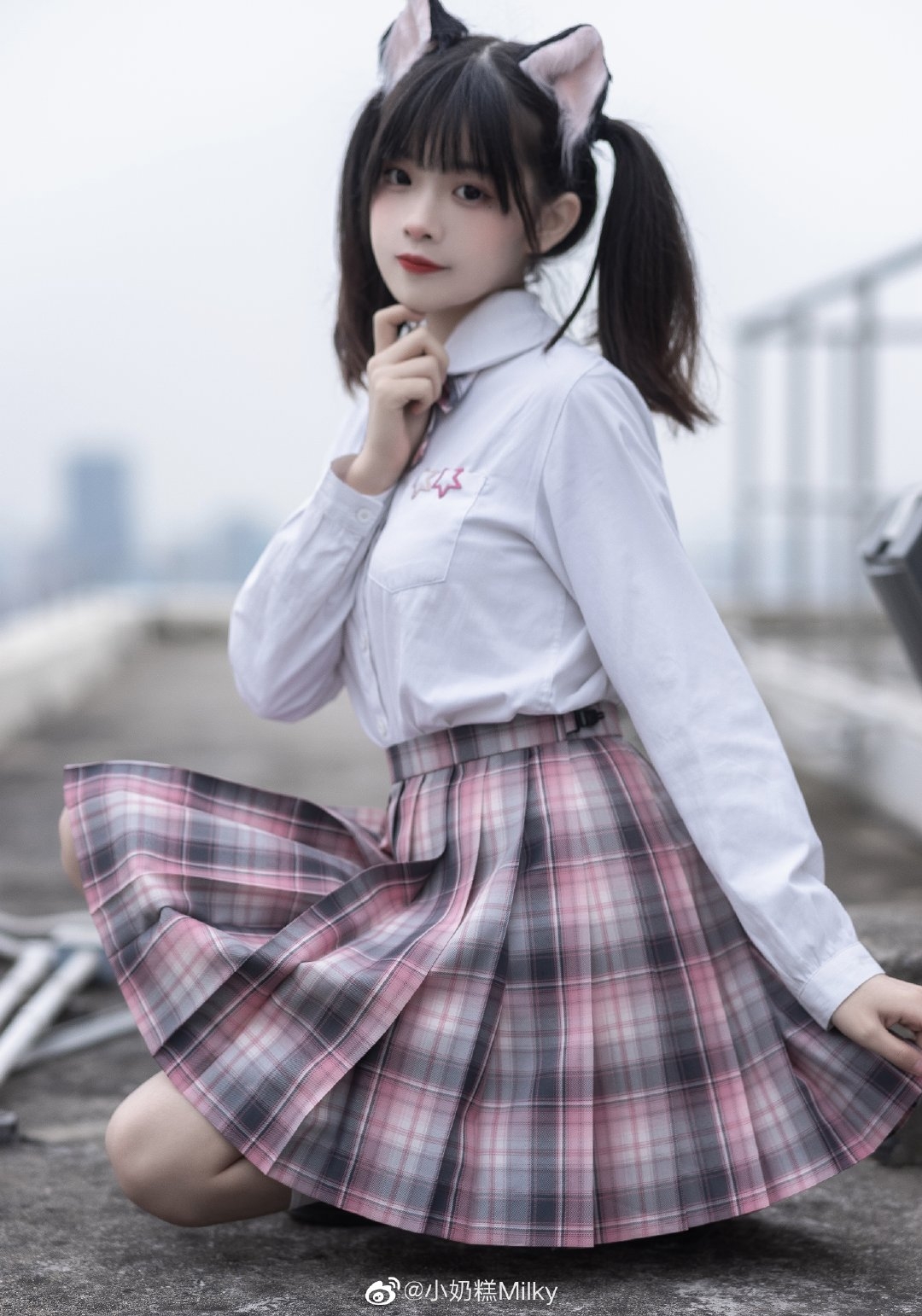 jk制服白丝马尾百褶裙来个五焦行不行