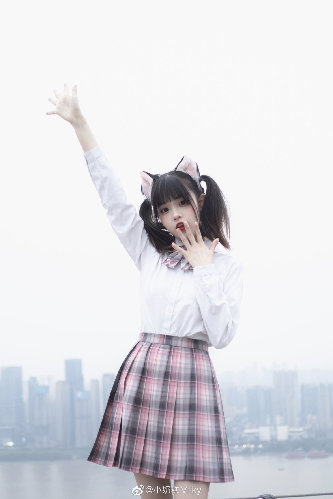 jk制服白丝马尾百褶裙来个五焦行不行