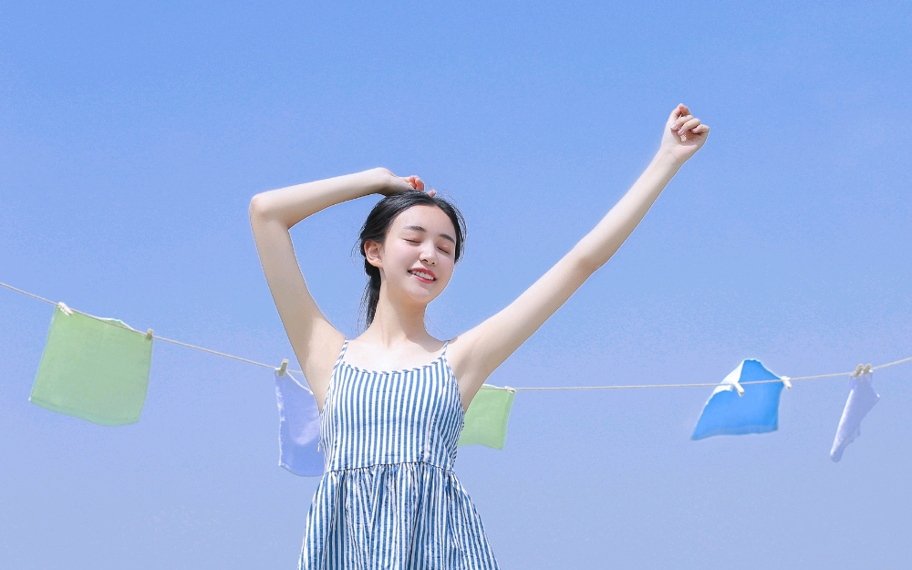 清新美少女脱俗怡静空灵气质户外阳光清纯图片