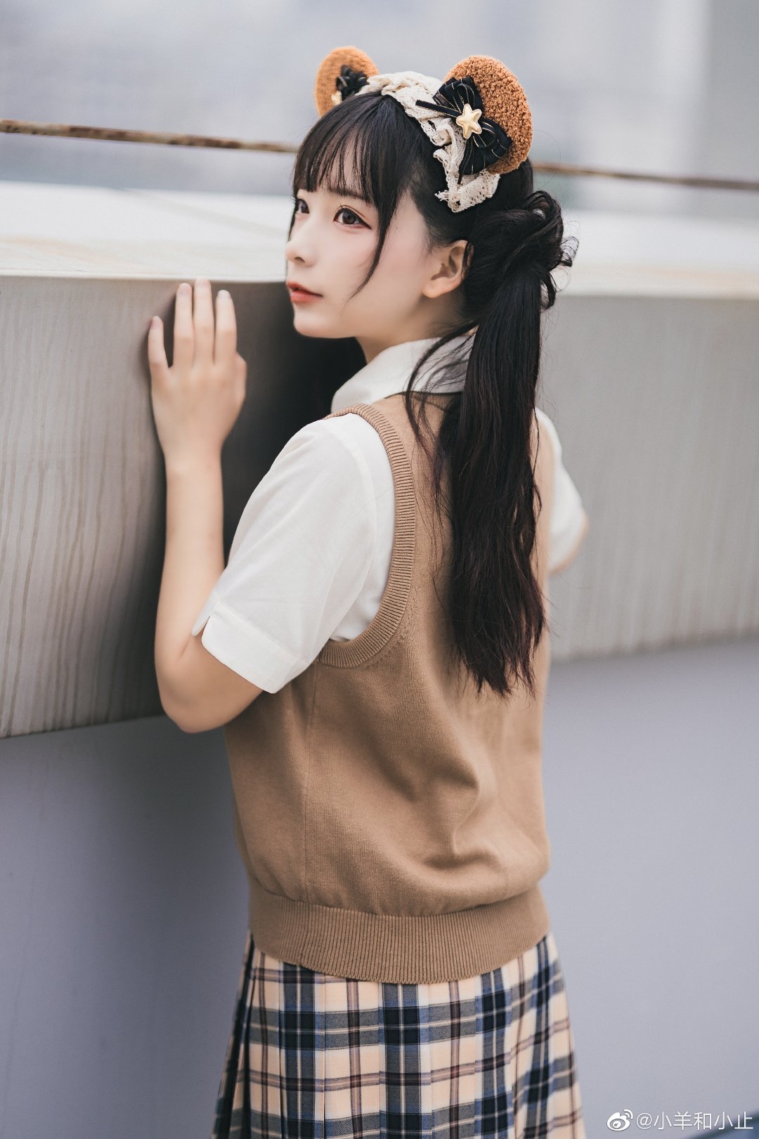 双马尾百褶裙投个五焦行不行