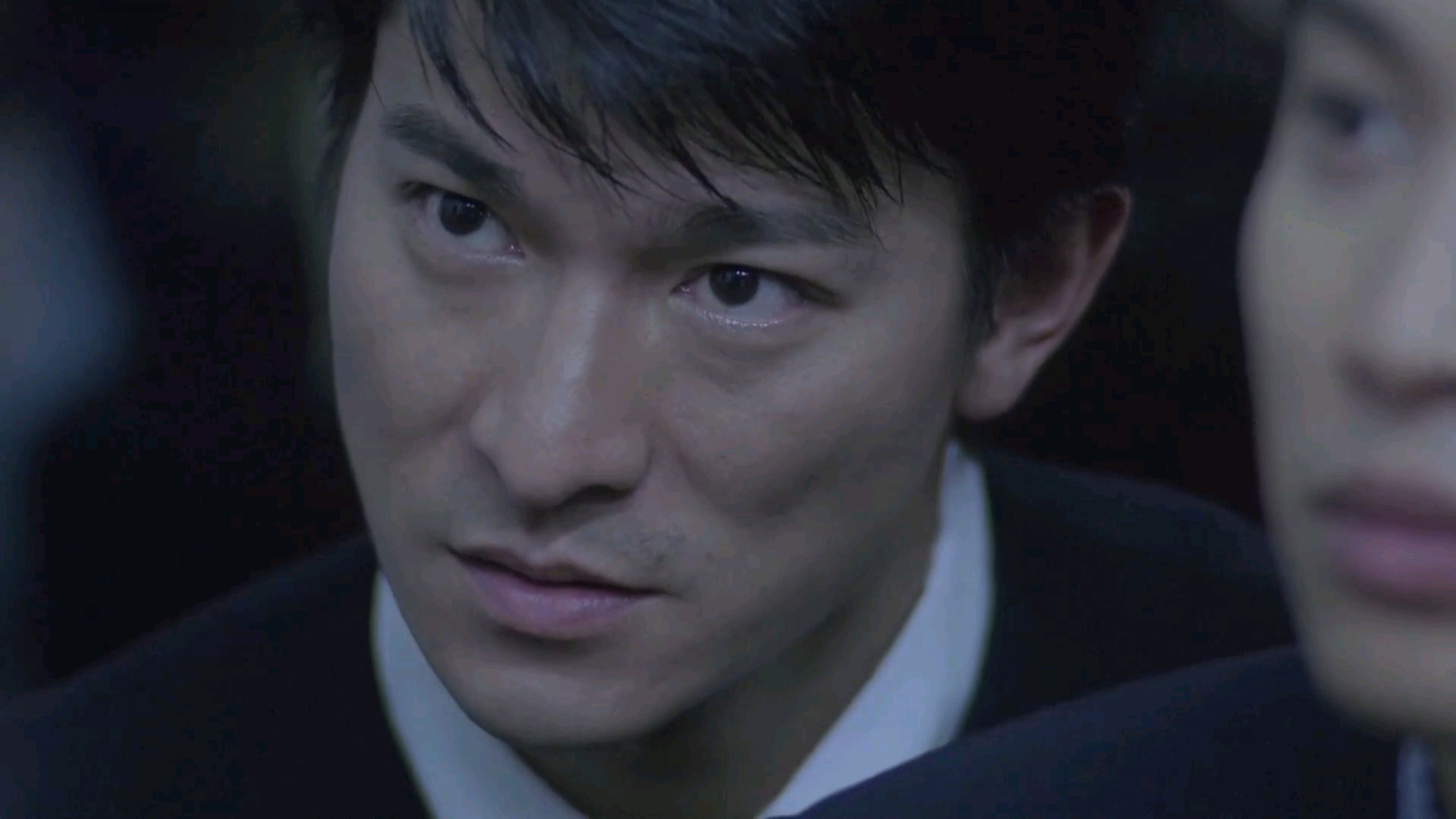 硬汉子热女人刘德华龙在边缘素材