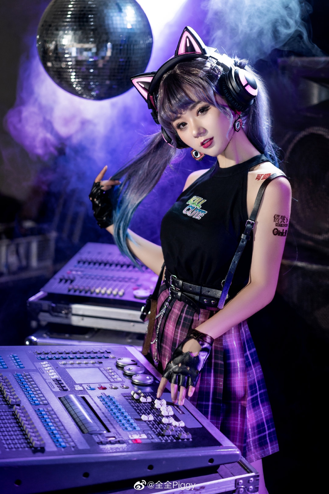 jk制服小姐姐谁才是蹦迪之王