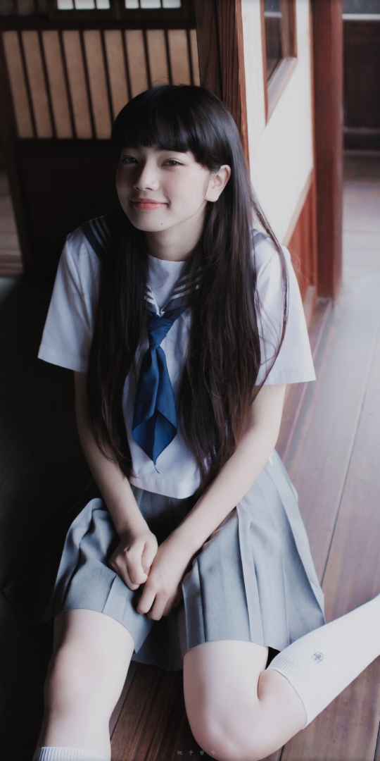 壁纸分享 小松菜奈 Acfun弹幕视频网 认真你就输啦 W ノ つロ