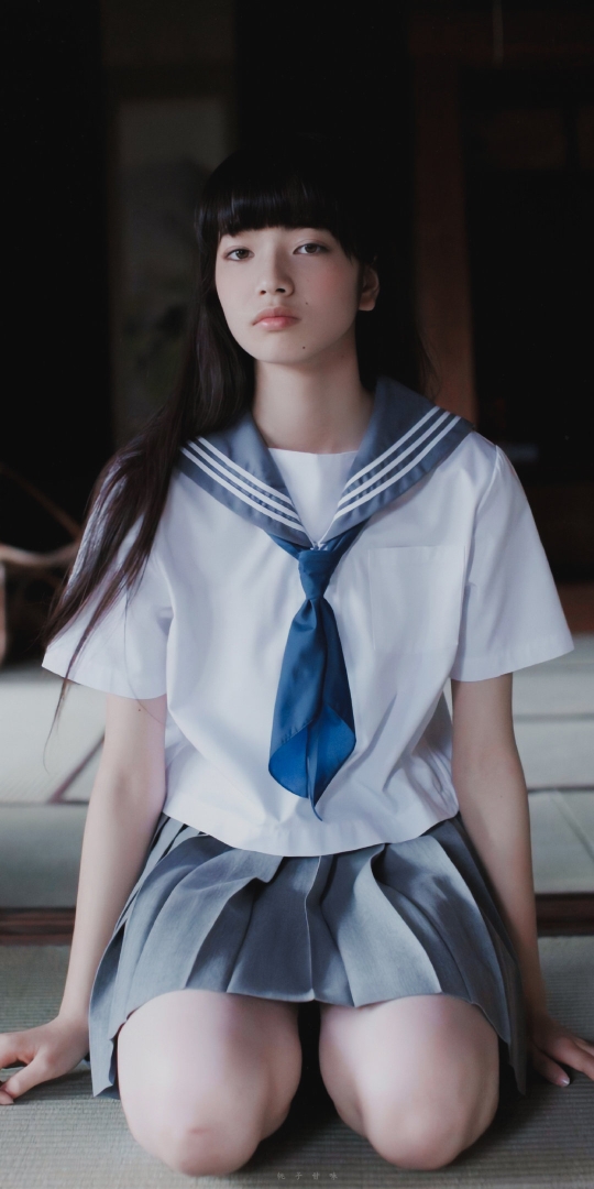 壁纸分享 小松菜奈 Acfun弹幕视频网 认真你就输啦 W ノ つロ