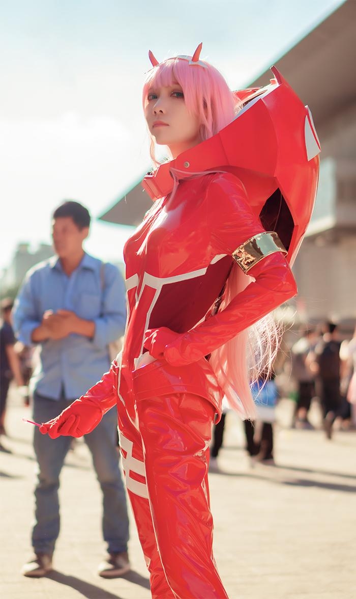 cosdarlinginthefranxx02小姐姐性感紧身衣可爱美少女