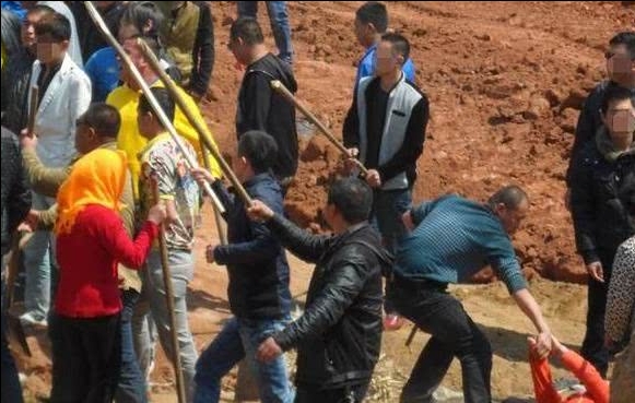 广东省陈林宗族械斗事件始末几千名村民混战800余人死亡