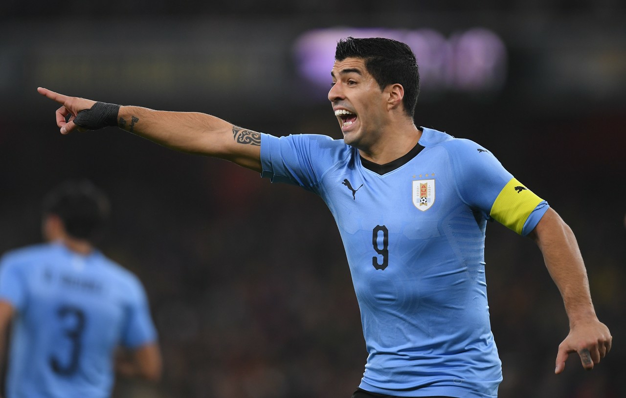 世体:苏亚雷斯向家乡捐赠食物和卫生用品 - acfun弹幕视频网 - 认真你