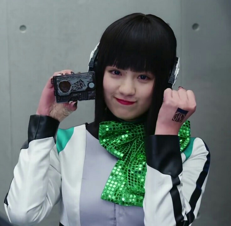 愚人节大放送伊兹老婆好看的图片