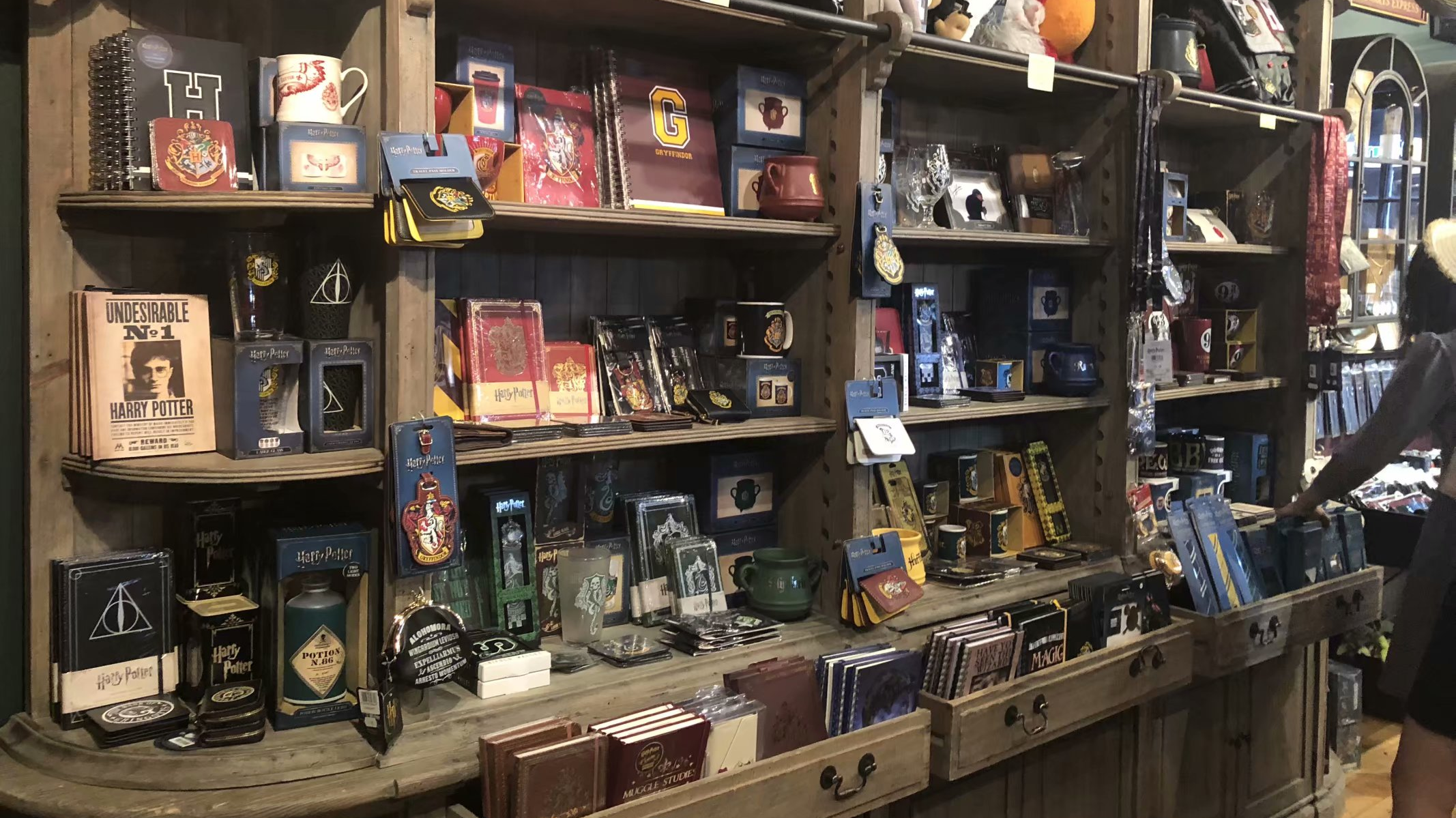 英国对角巷哈利波特商店