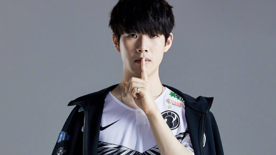 the shy 离谱剑魔打懵解说