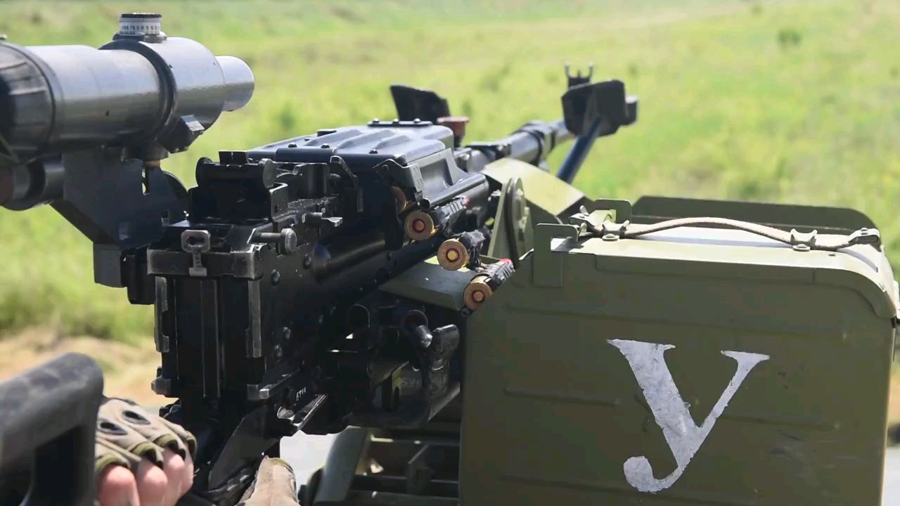 kord机枪  实弹射击