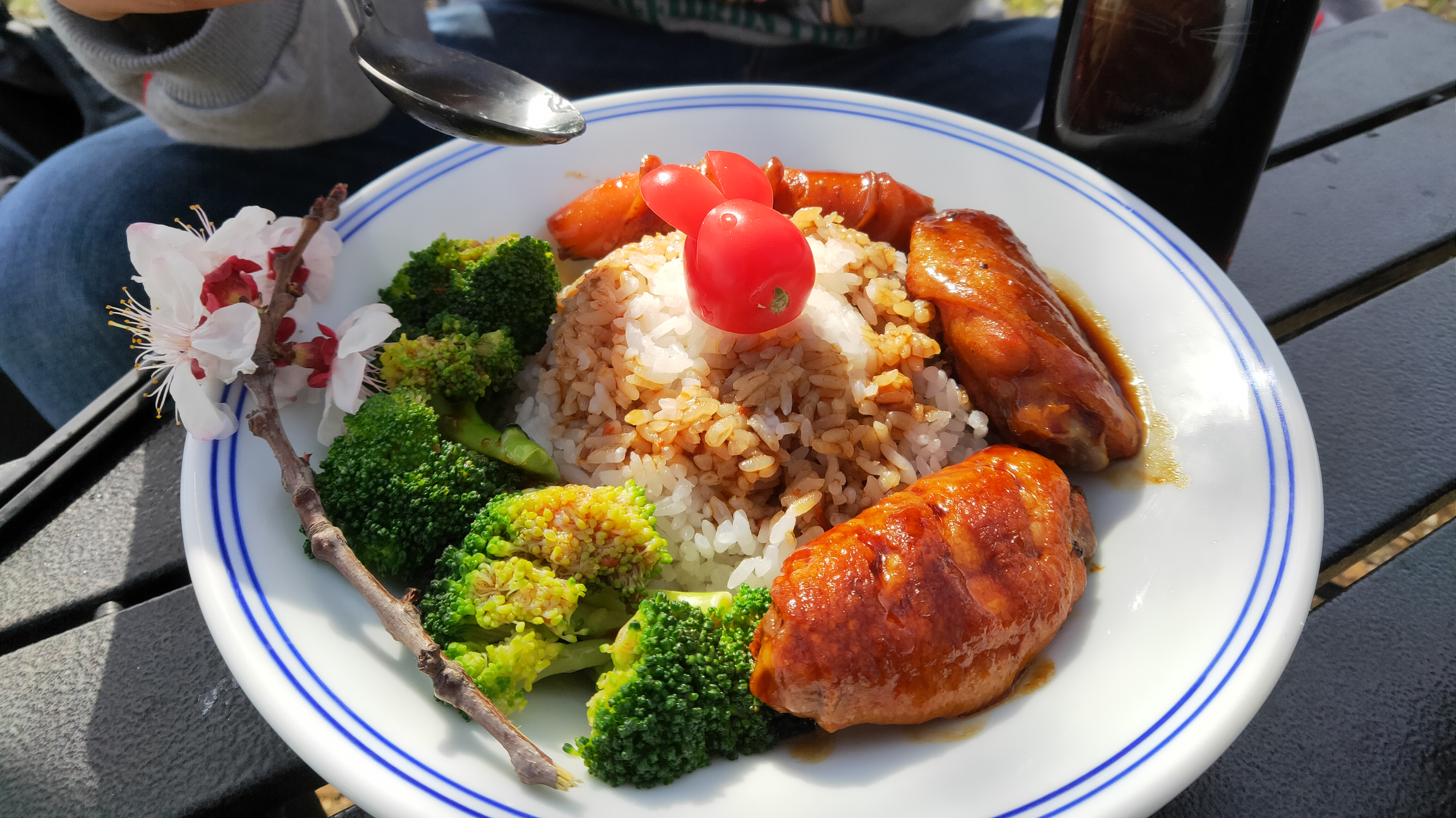 桃花鸡翅饭简简单单小午餐