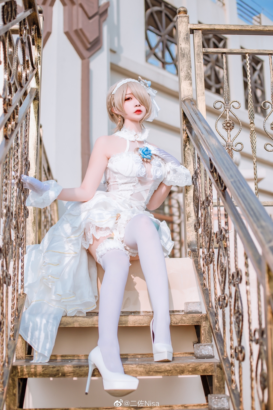 cos崩坏三丽塔洛丝薇瑟白丝花嫁