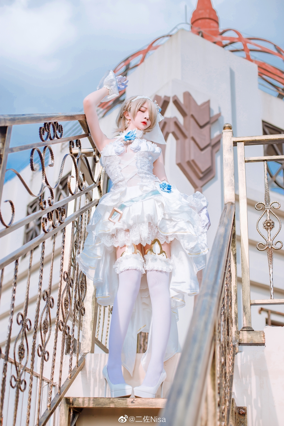 cos崩坏三丽塔洛丝薇瑟白丝花嫁