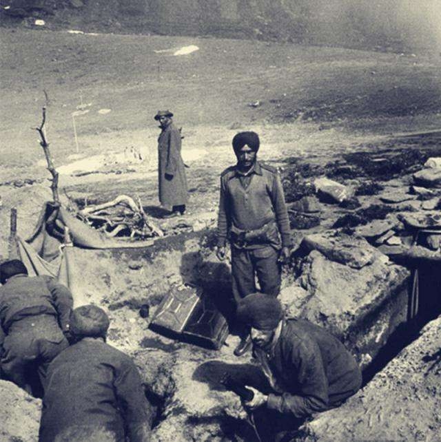 印军在侵占区域内修筑永备攻势,囤积了大量物资,其目的就是让我军不能