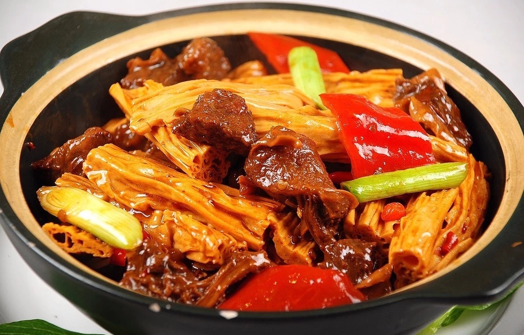 广东乳源特产大布腐竹营养丰富豆制品配各种荤素做菜超好吃