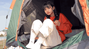 露营遇到搭讪?笑死,根本就是馋我零食吧……