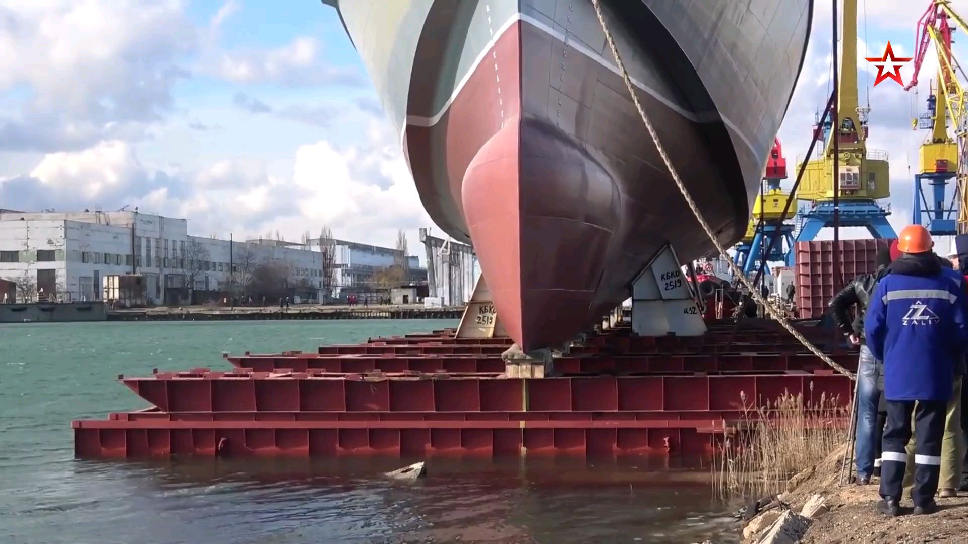 俄罗斯第四艘22160型巡逻舰谢尔盖科托夫号下水