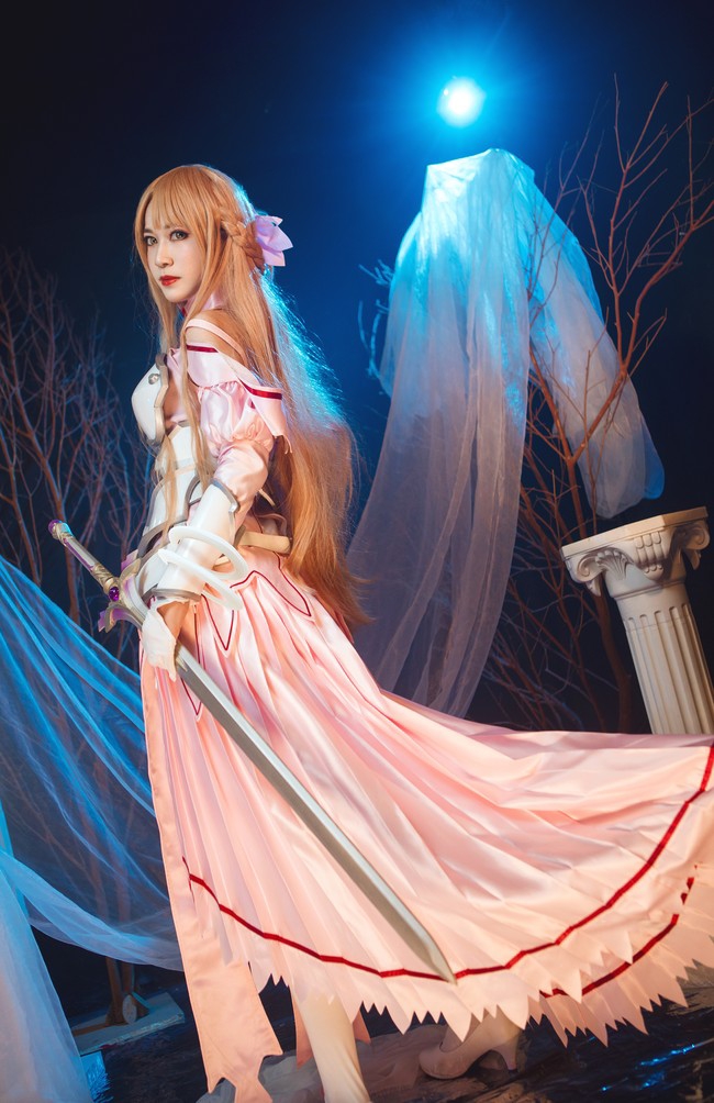 刀剑神域亚丝娜cosplay这大长腿啧啧啧