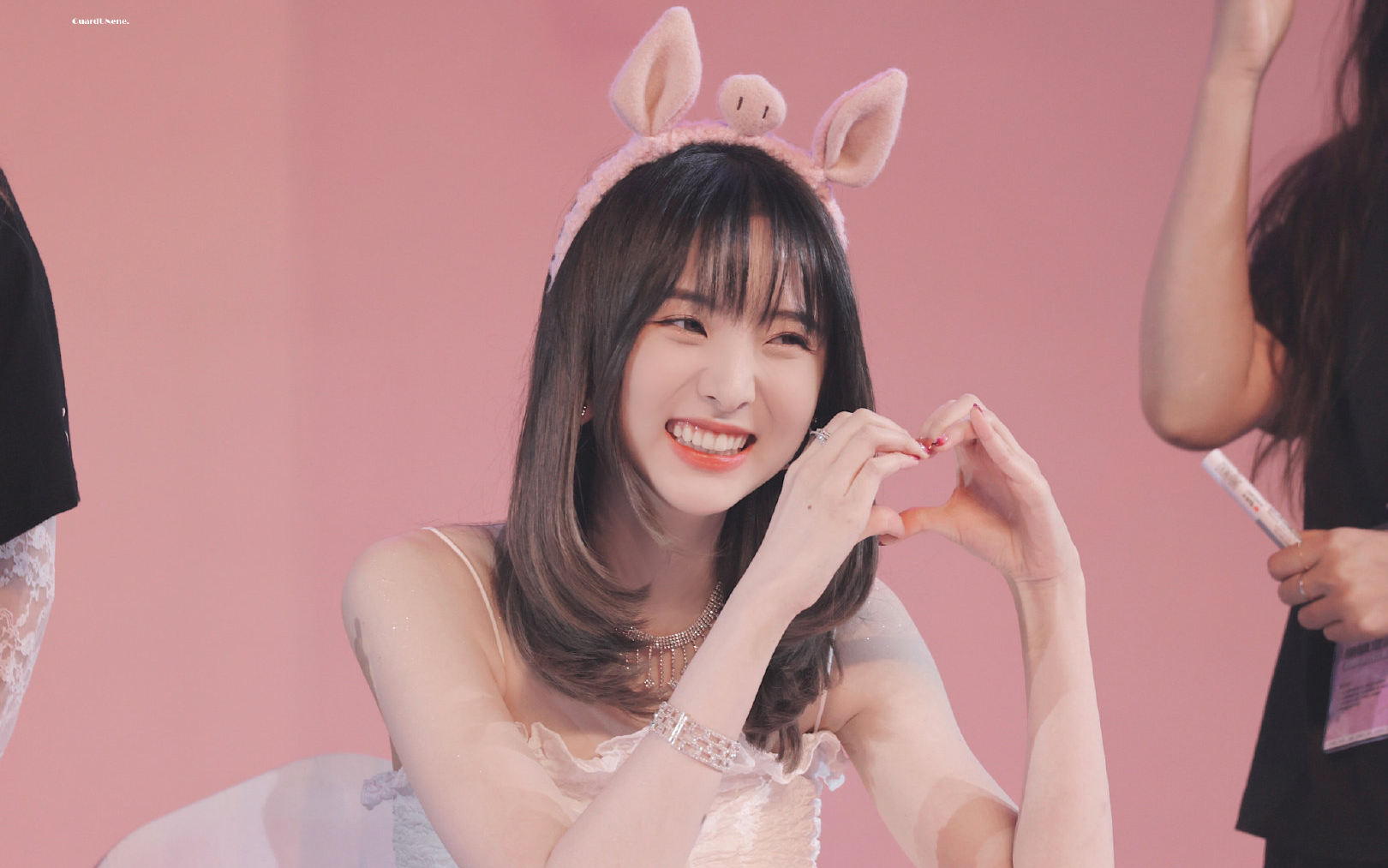 nene郑乃馨清唱《call me up》 仙女唱歌!