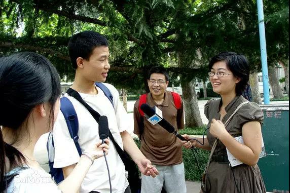 在数学竞赛的江湖中,始终流传着这几个人的传说