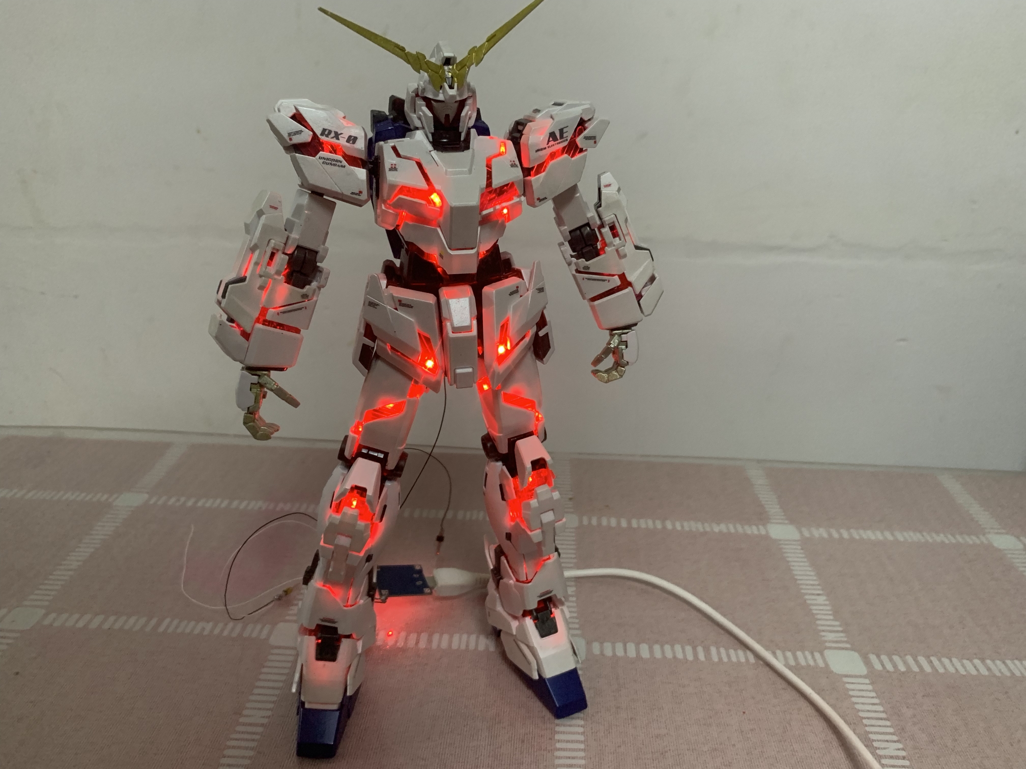 国产高达模型大班ova独角兽加灯