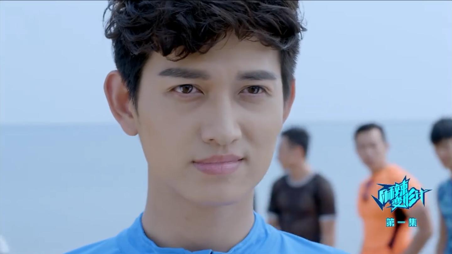 麻辣变形计: 梁大巍挑战关小迪, 两人争夺青春联盟老大