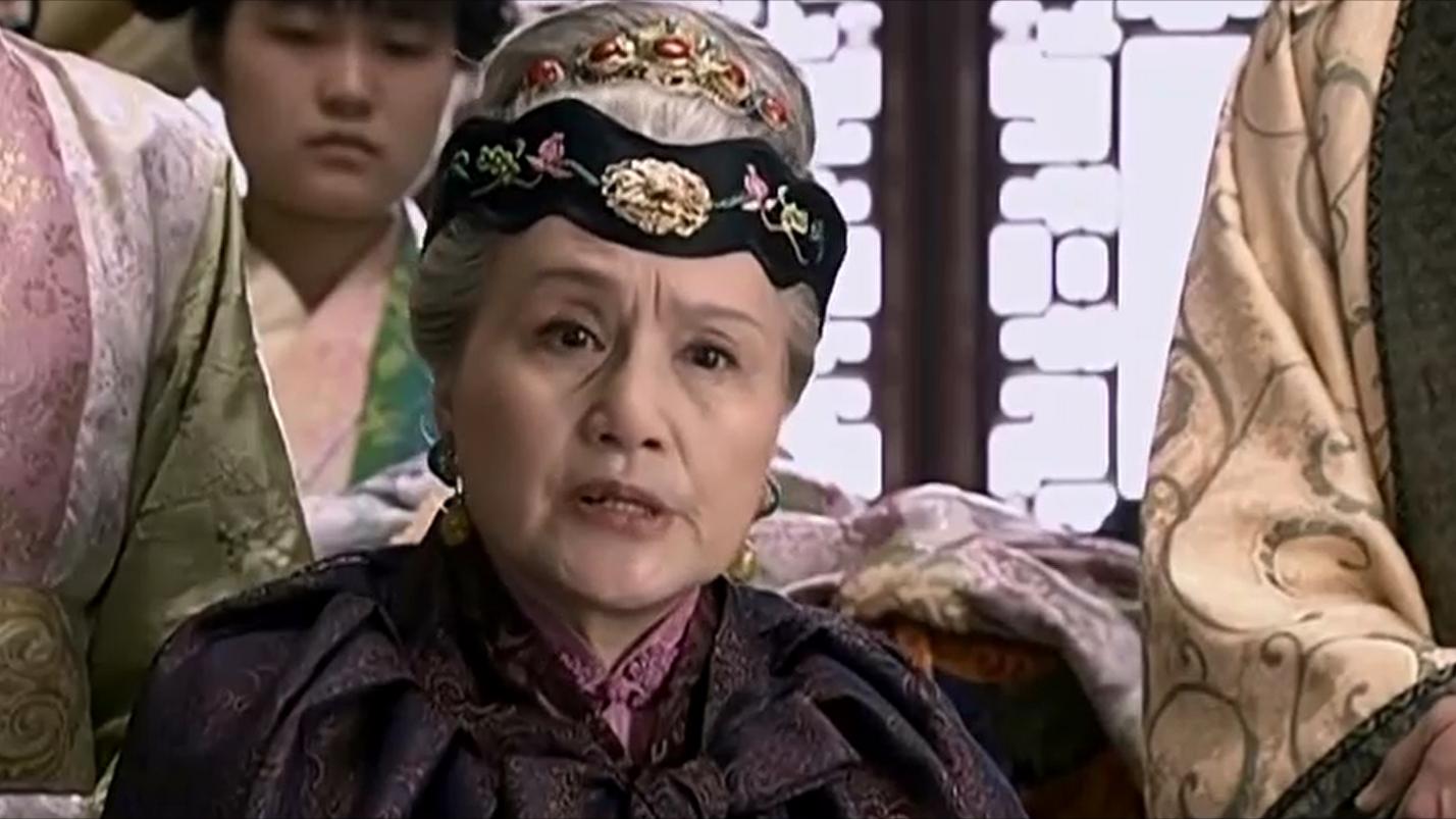 黛玉传: 贾母痛斥儿媳儿子心冷, 原来老太太啥都明白, 今天才说破