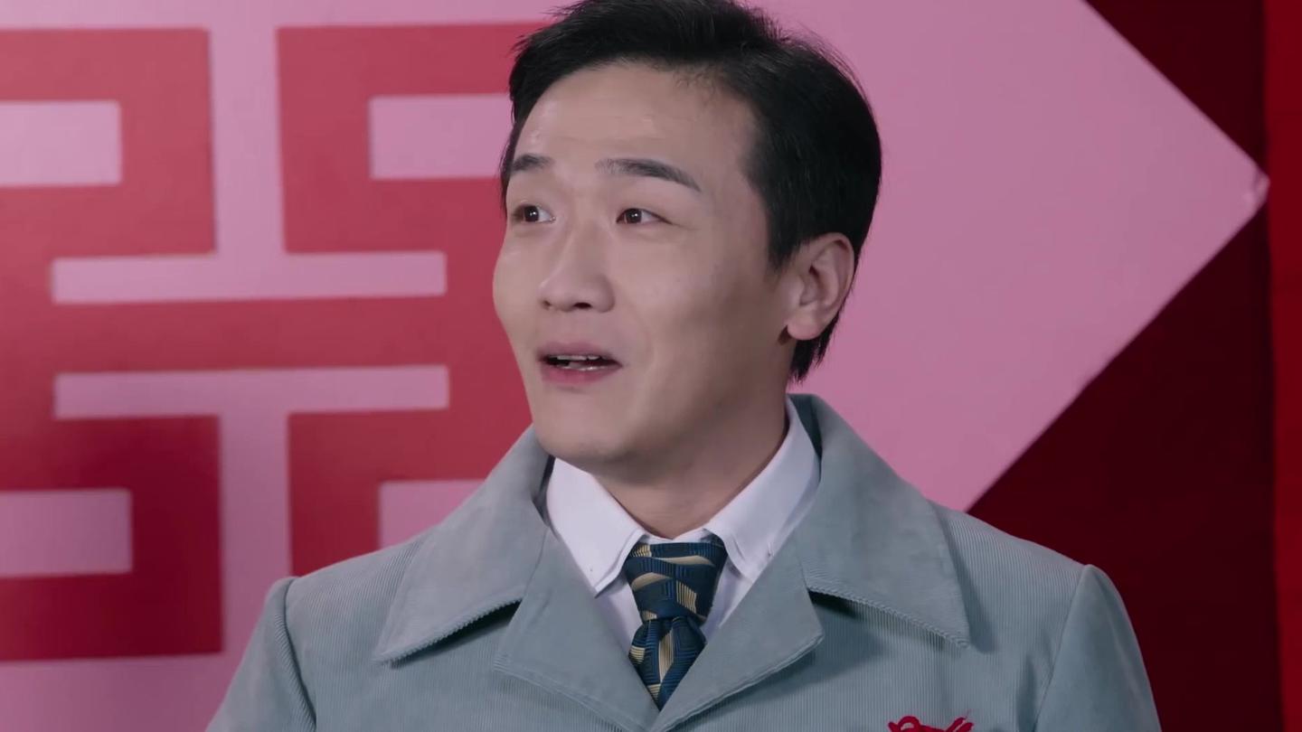 我哥我嫂: 陆百灵和彭光荣举行婚礼, 谁知光荣的哥哥突然醒了