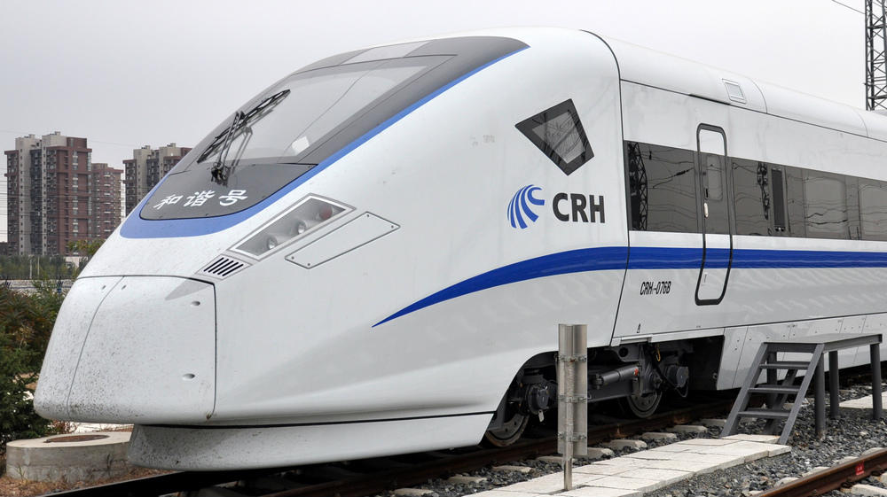 头型的1b(1-076b至1-080b)crh1b:16列长编组,10动6拖,运营时速200km/h