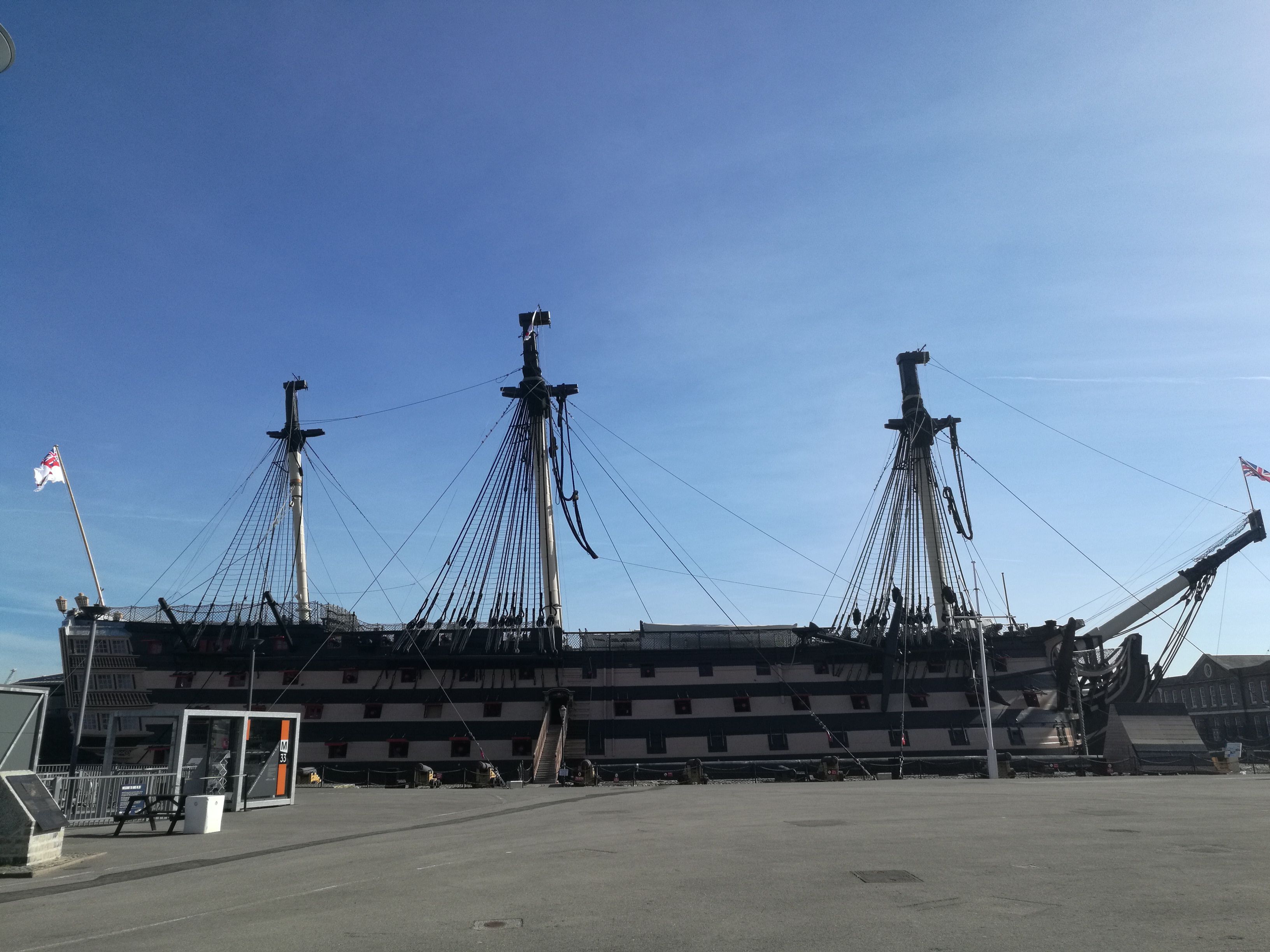 hms victory)是一艘英国皇家海军的一级风帆战列舰