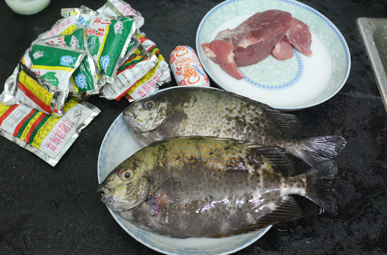 下午能选择的鱼更少了. 选了一样养殖的.