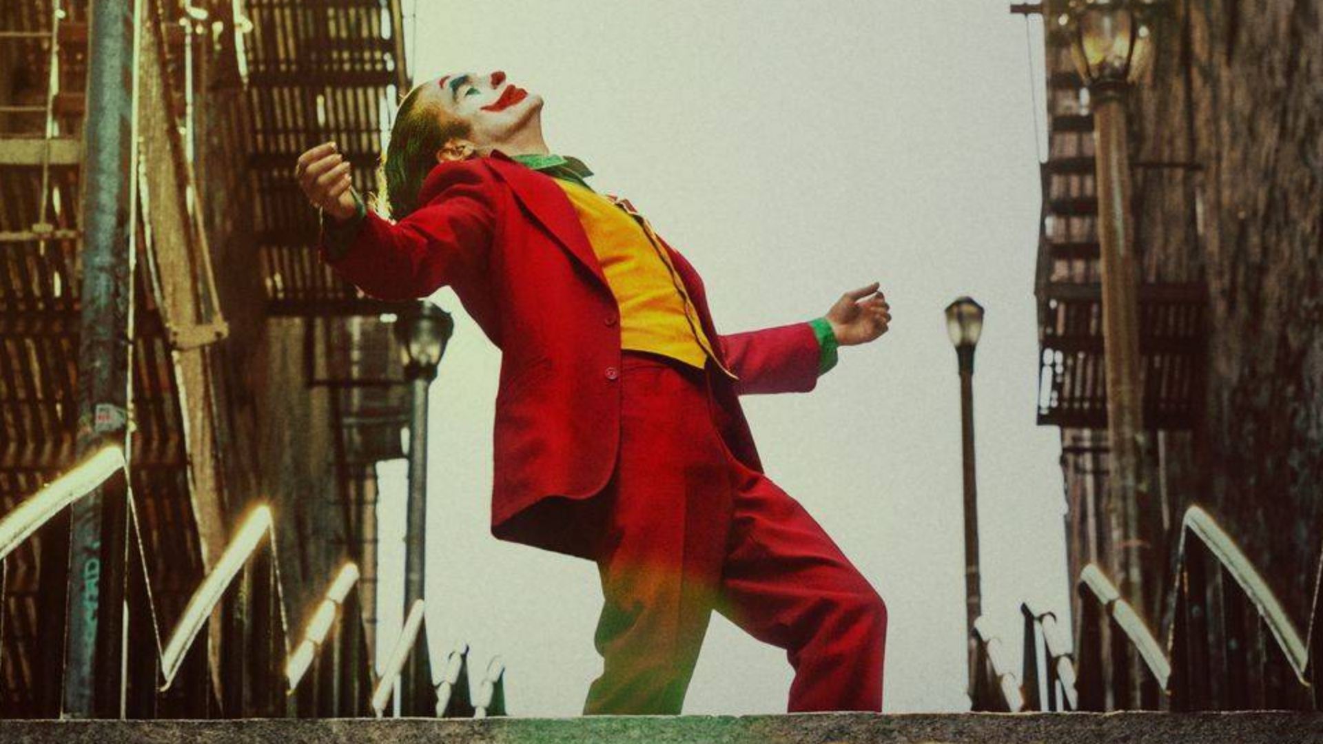 小丑:你要跳舞吗 ?