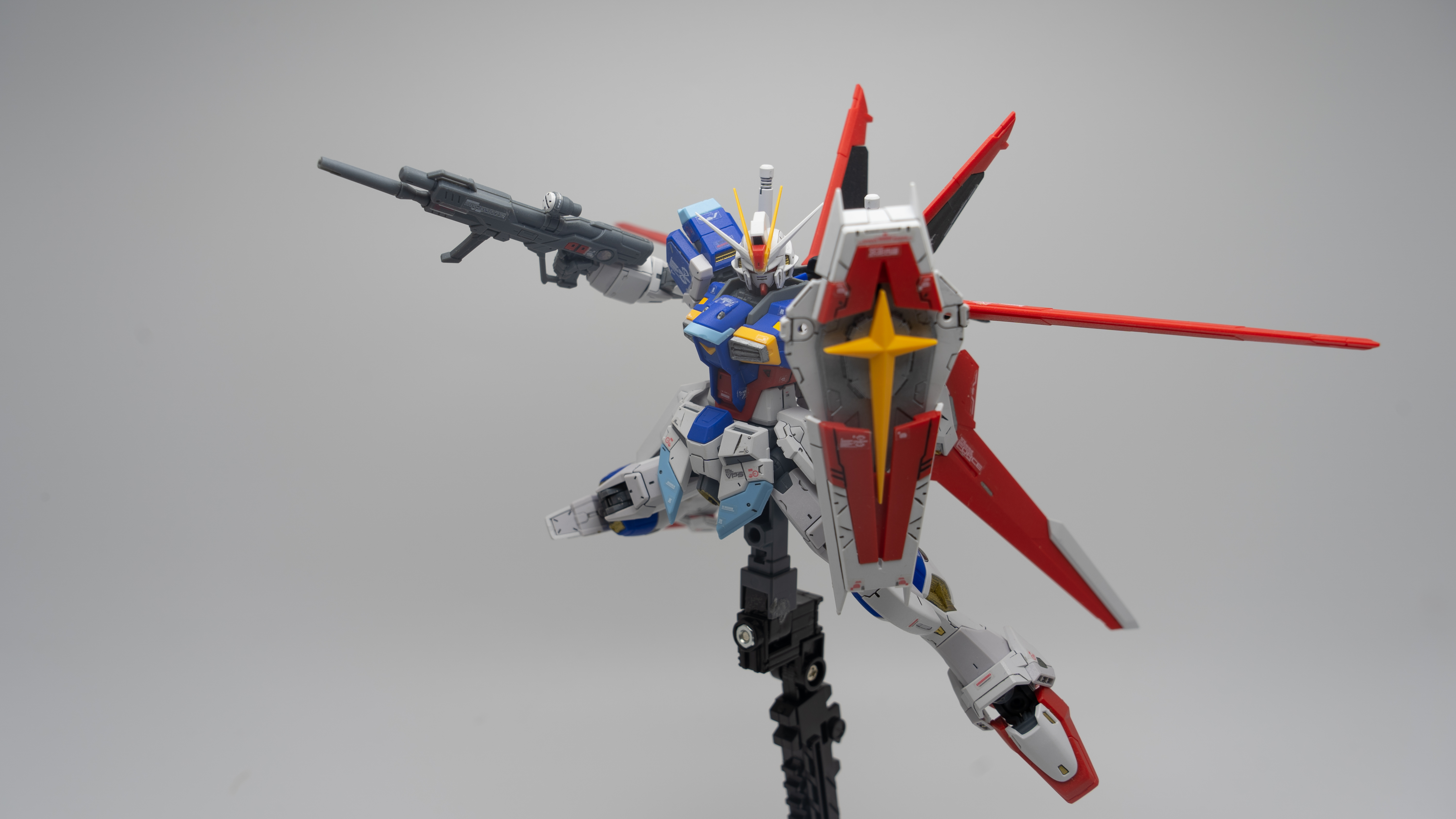 【五一玩胶】素组rg空装脉冲高达 - acfun弹幕视频网 - 认真你就输啦