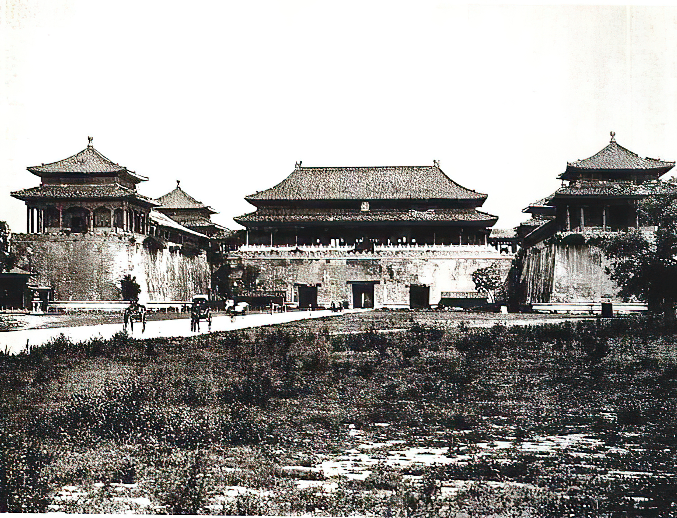 转载文章帝京旧影100年前故宫最珍贵的黑白图片集持续更新运用ai软件