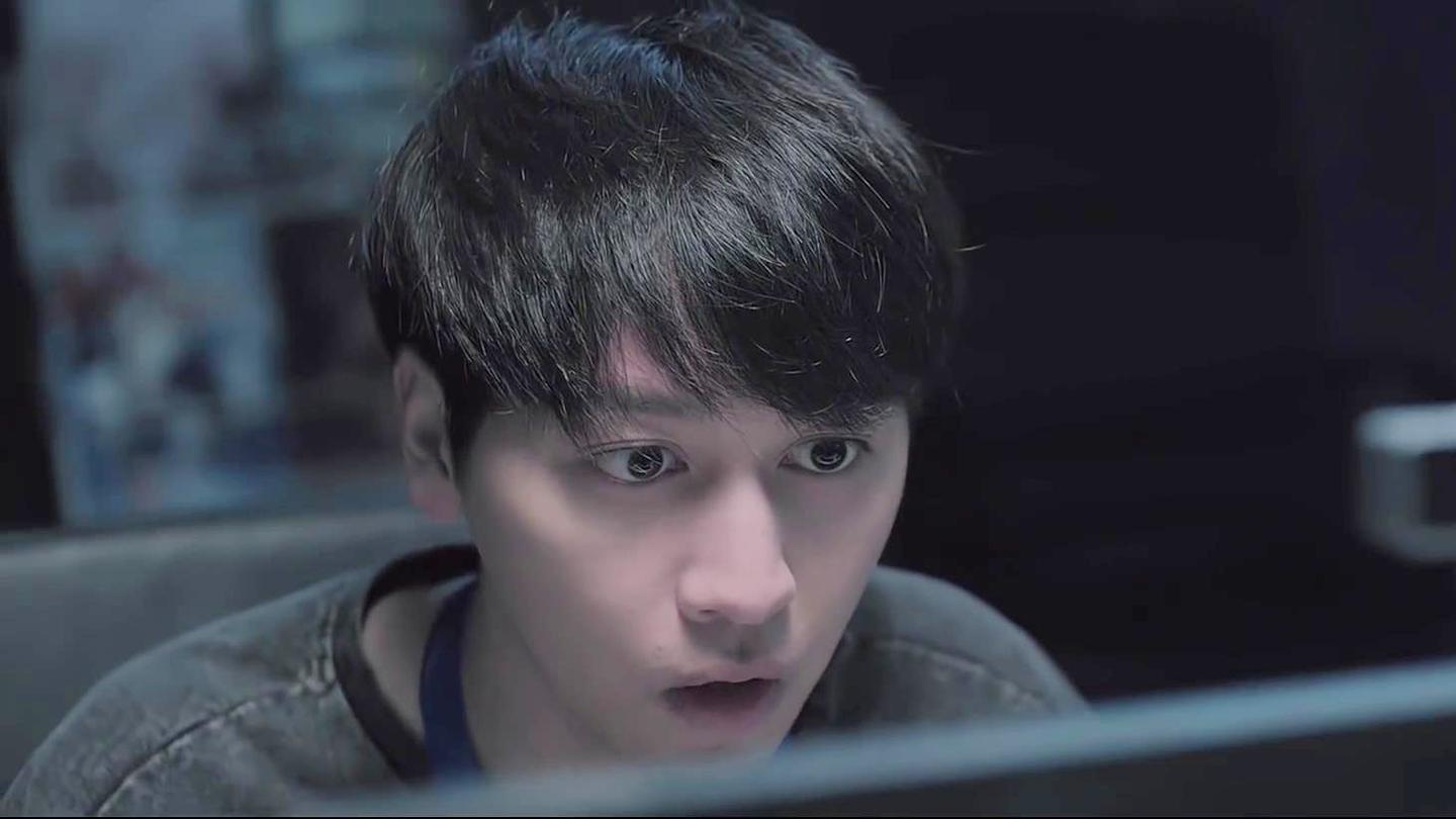 捉妖特工队: 男子收到视频, 说地球出现危机, 以为是同事的恶作剧