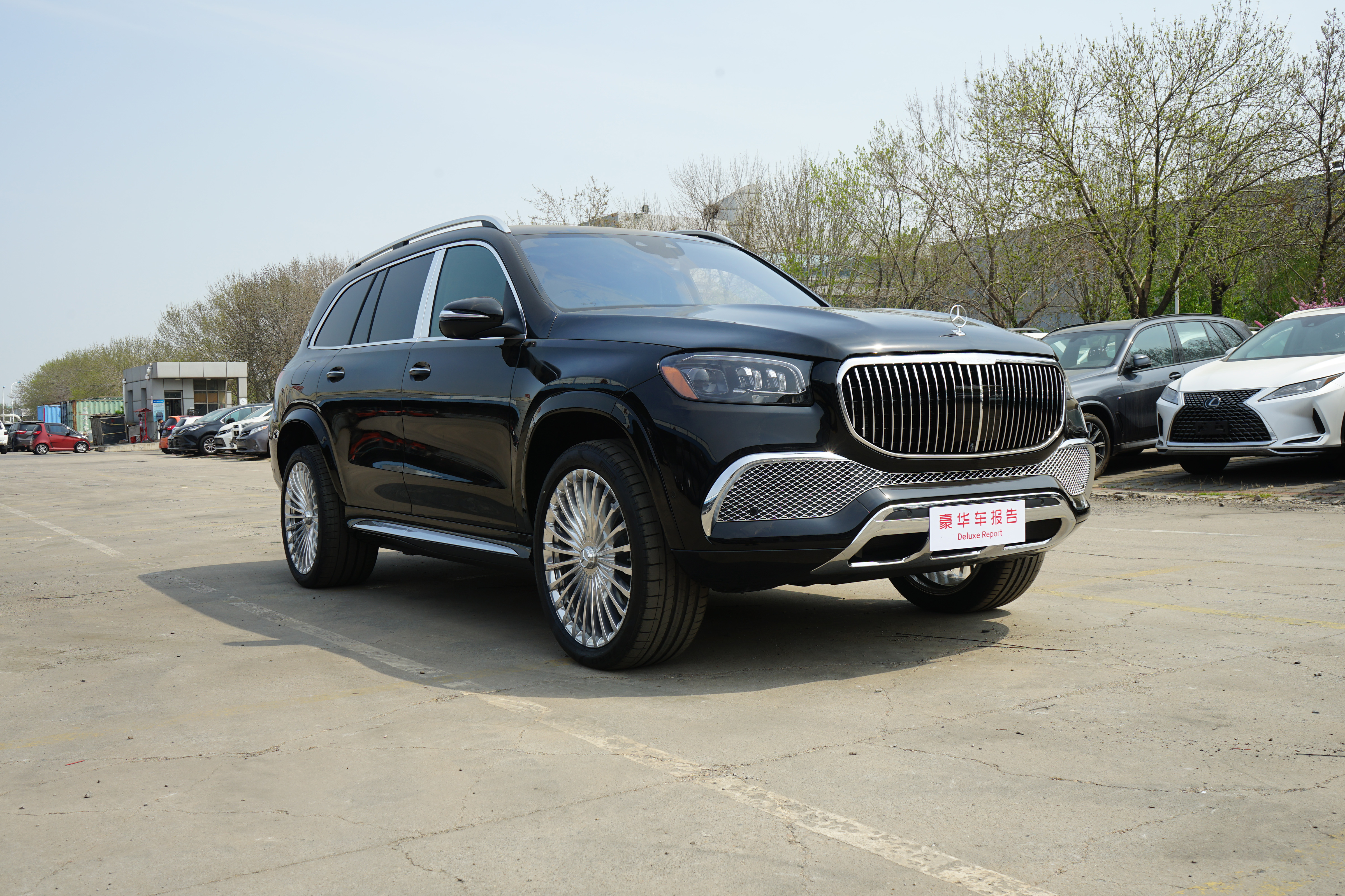 一台平行进口版奔驰gls450,如何秒变400多万的迈巴赫gls600?