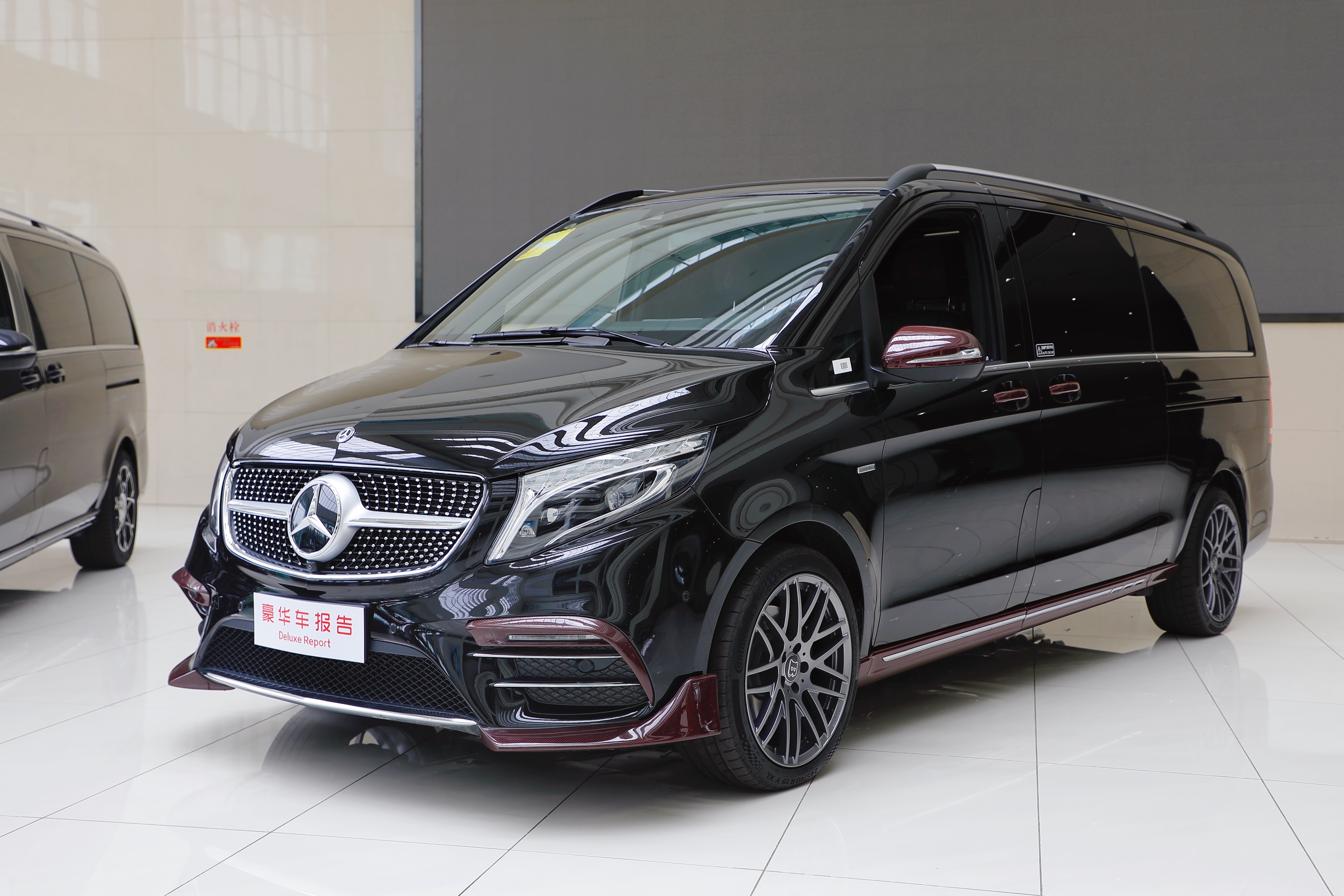 威尔法埃尔法裸车超100万那我为什么不选奔驰官方授权保姆车