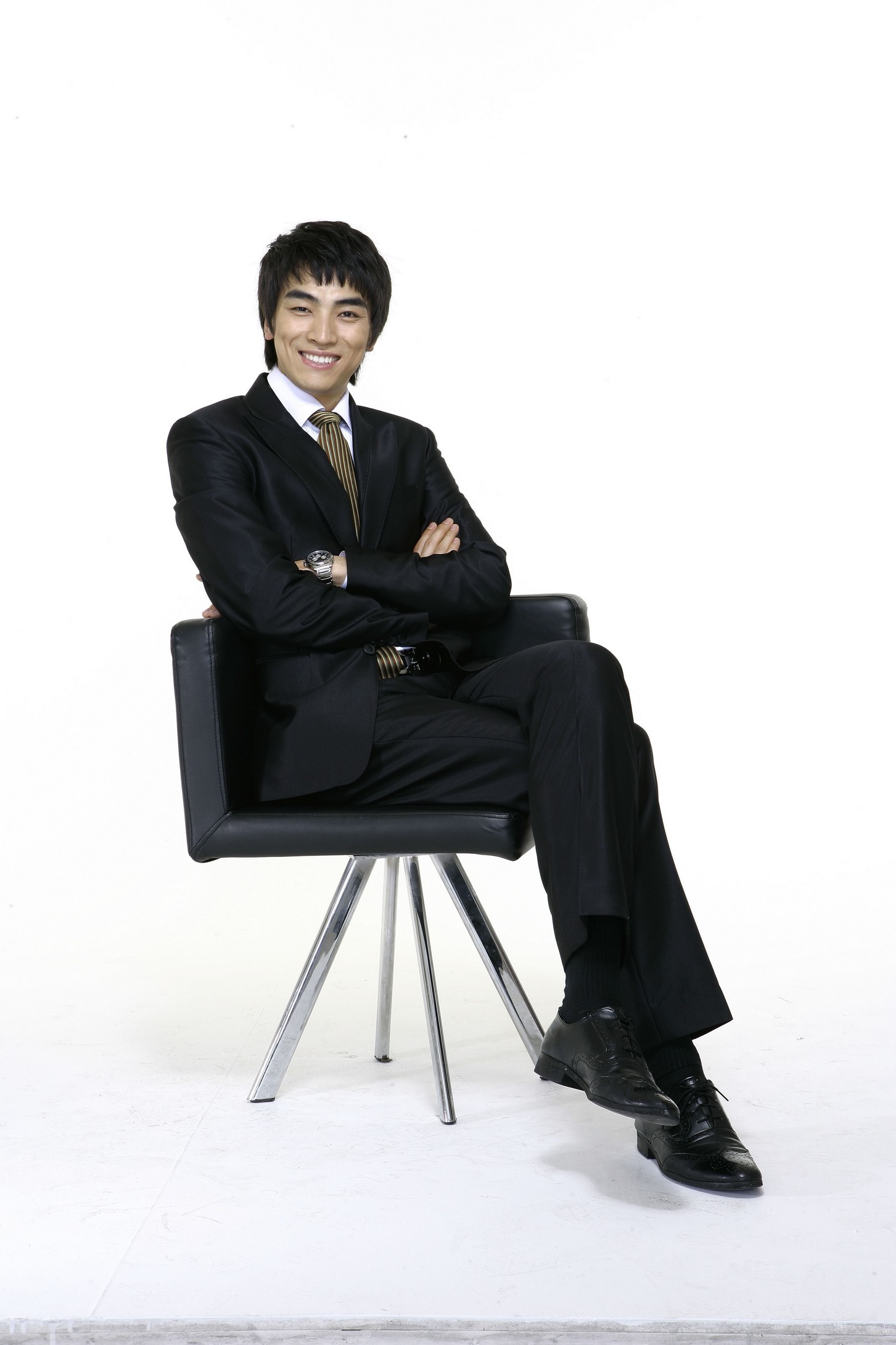 商务人士(男性坐姿)