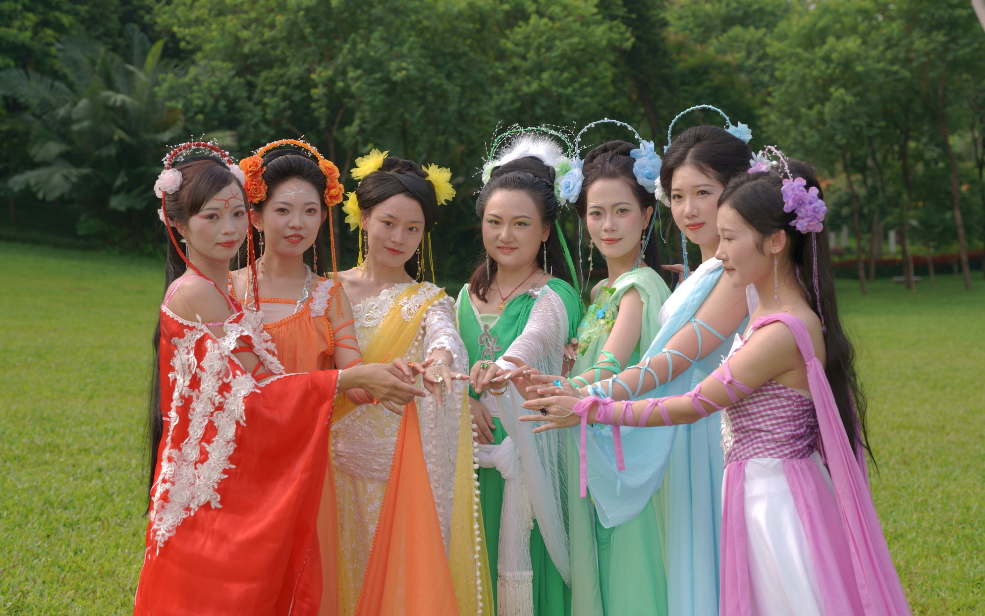 欢天喜地七仙女