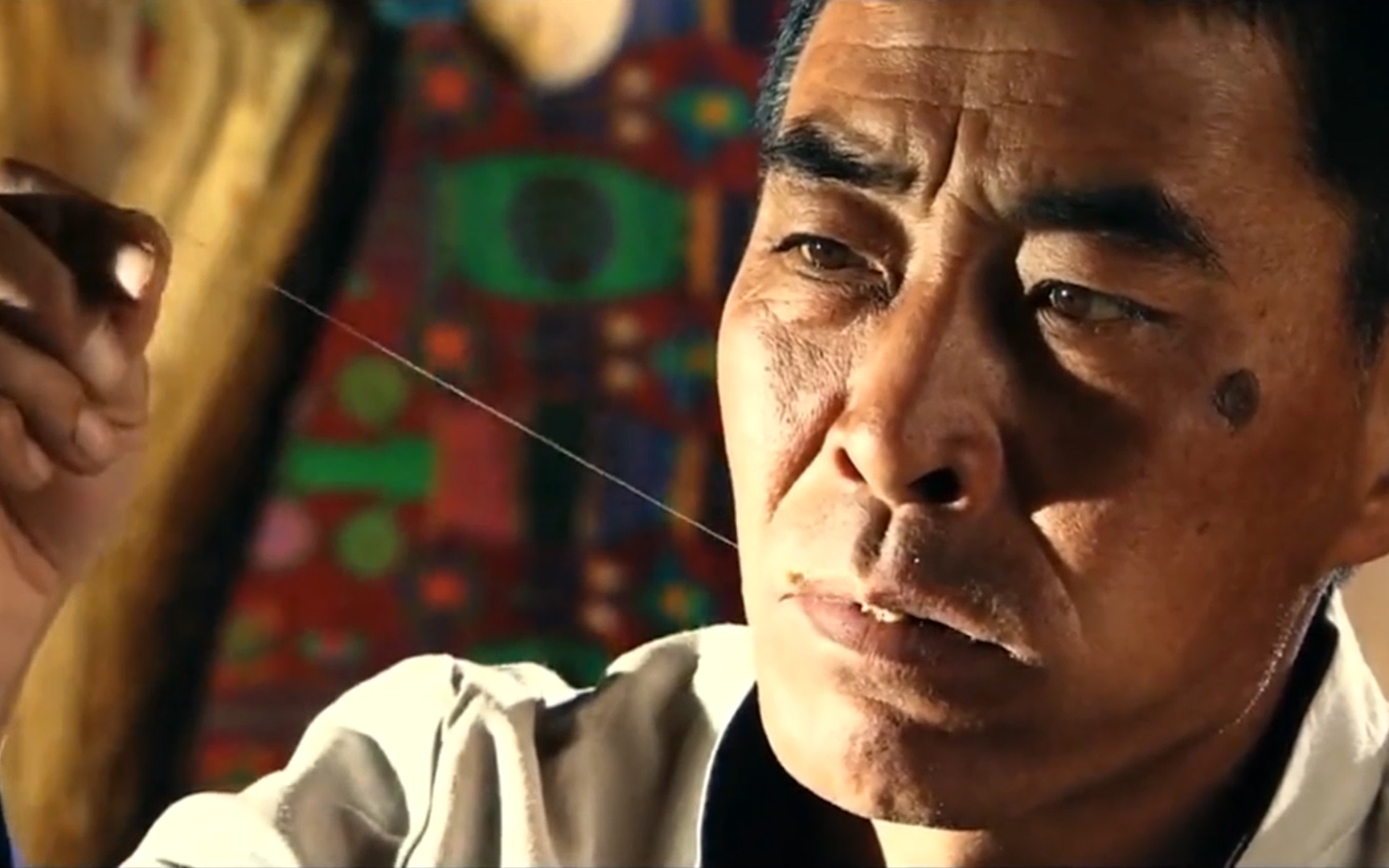 一根“烟”500万,两个西瓜要8000,14年的经典喜剧,太搞笑!