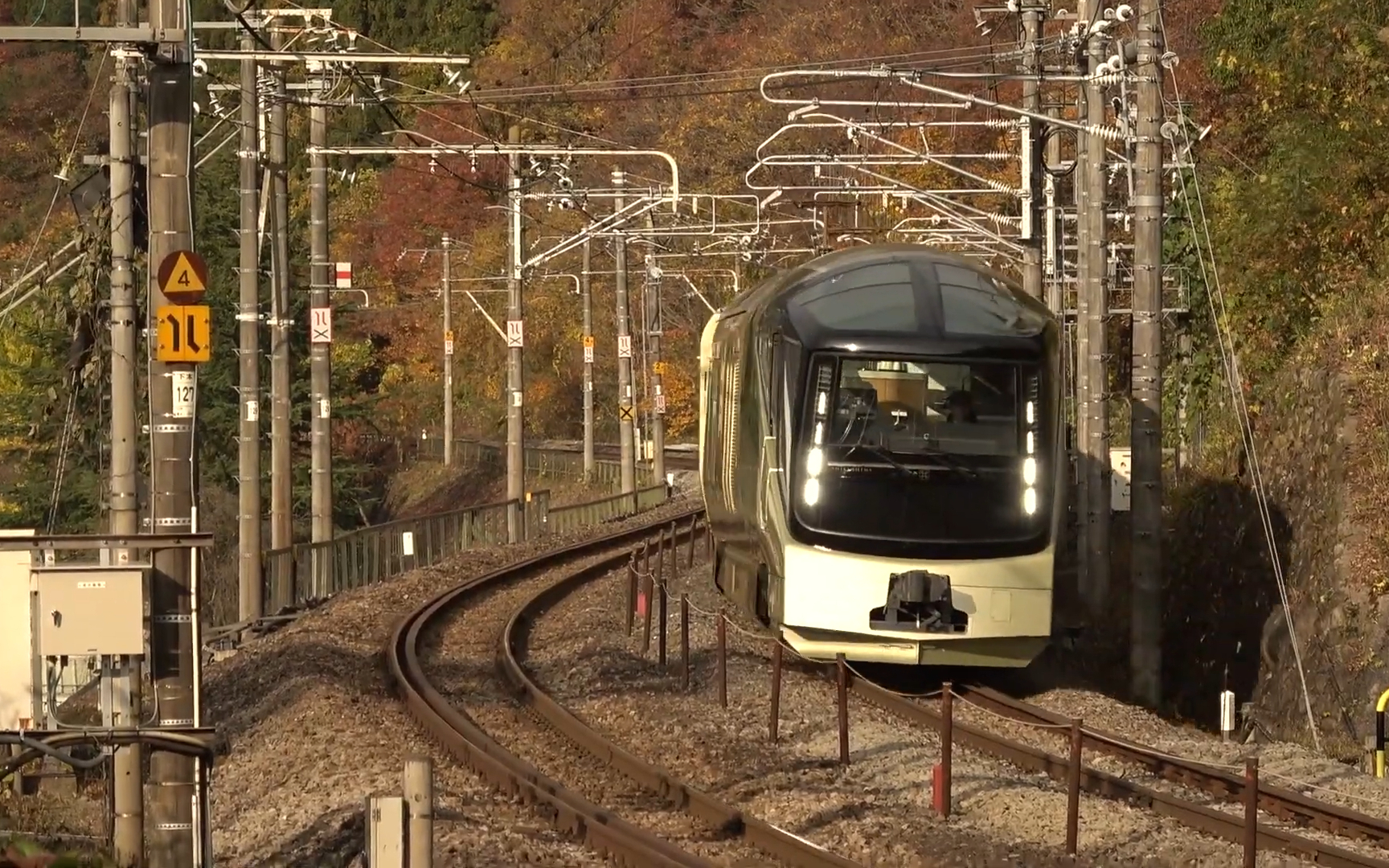 世界铁路日本铁道四季岛列车上越线上野车站发车201911
