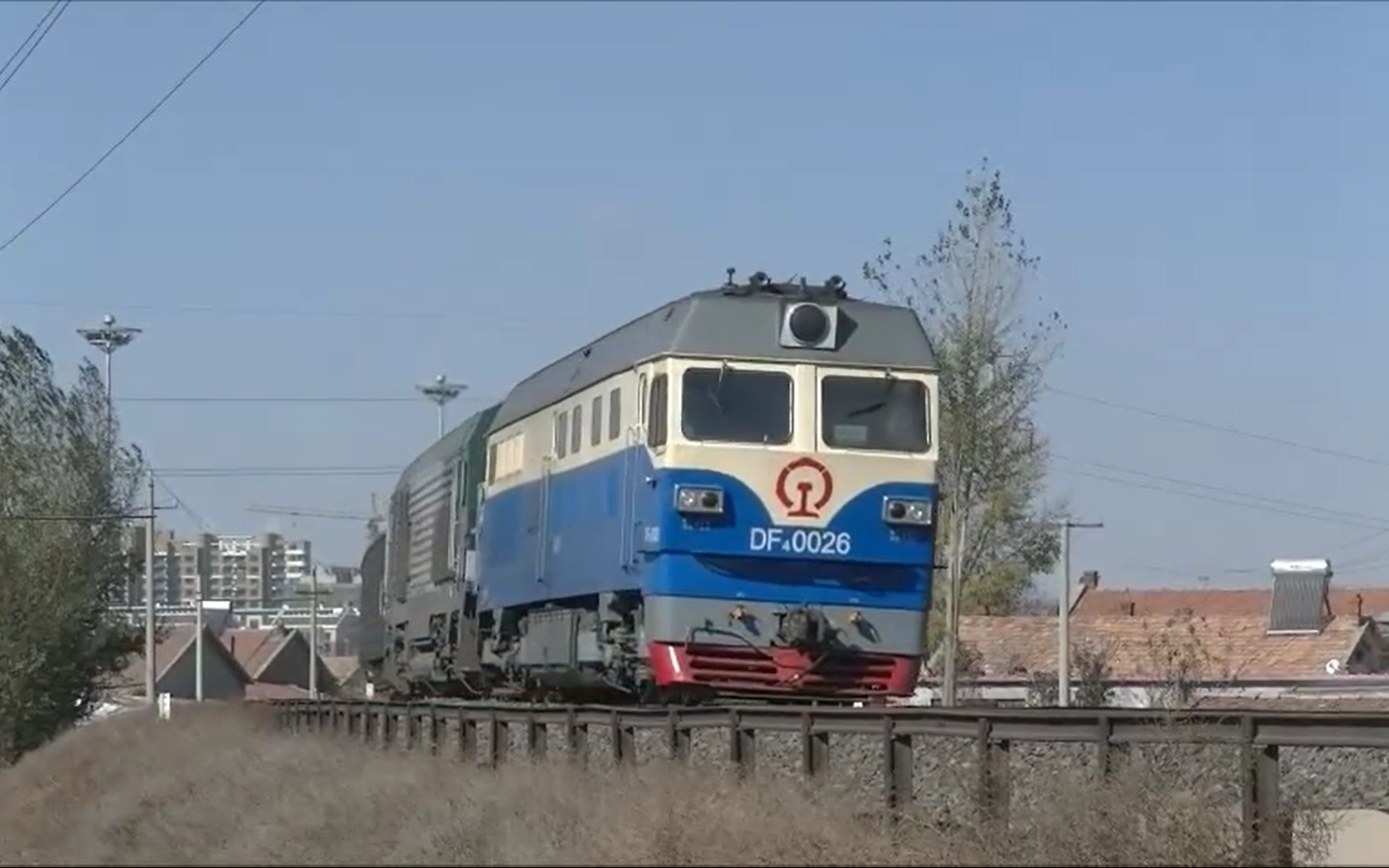 【中国铁路】【youtube搬运】赤峰(现赤峰南)站看内燃机车(2)(2014.