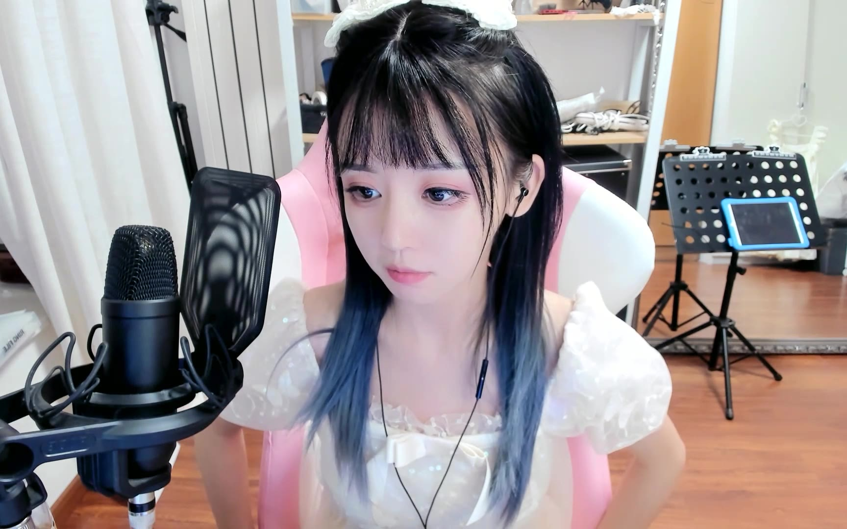 [2021-09-19 21-00-41][香菜猫饼][妹想到吧!