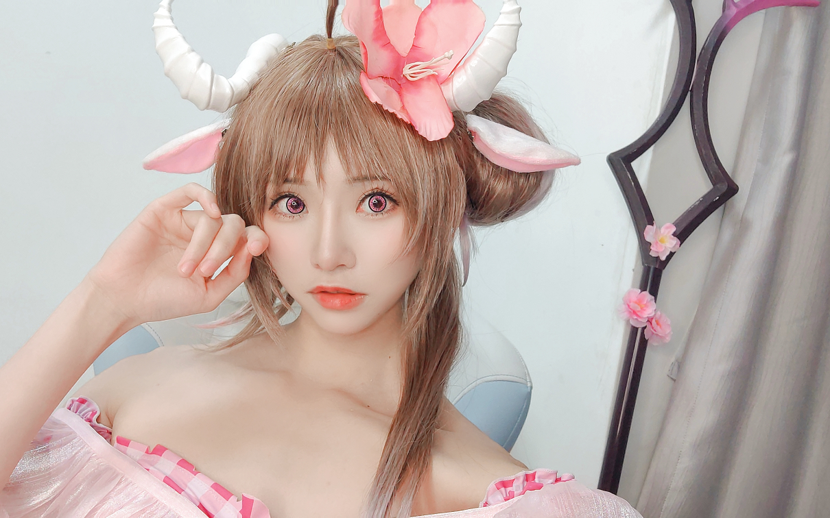 绮太郎艾雅法拉小羊cos