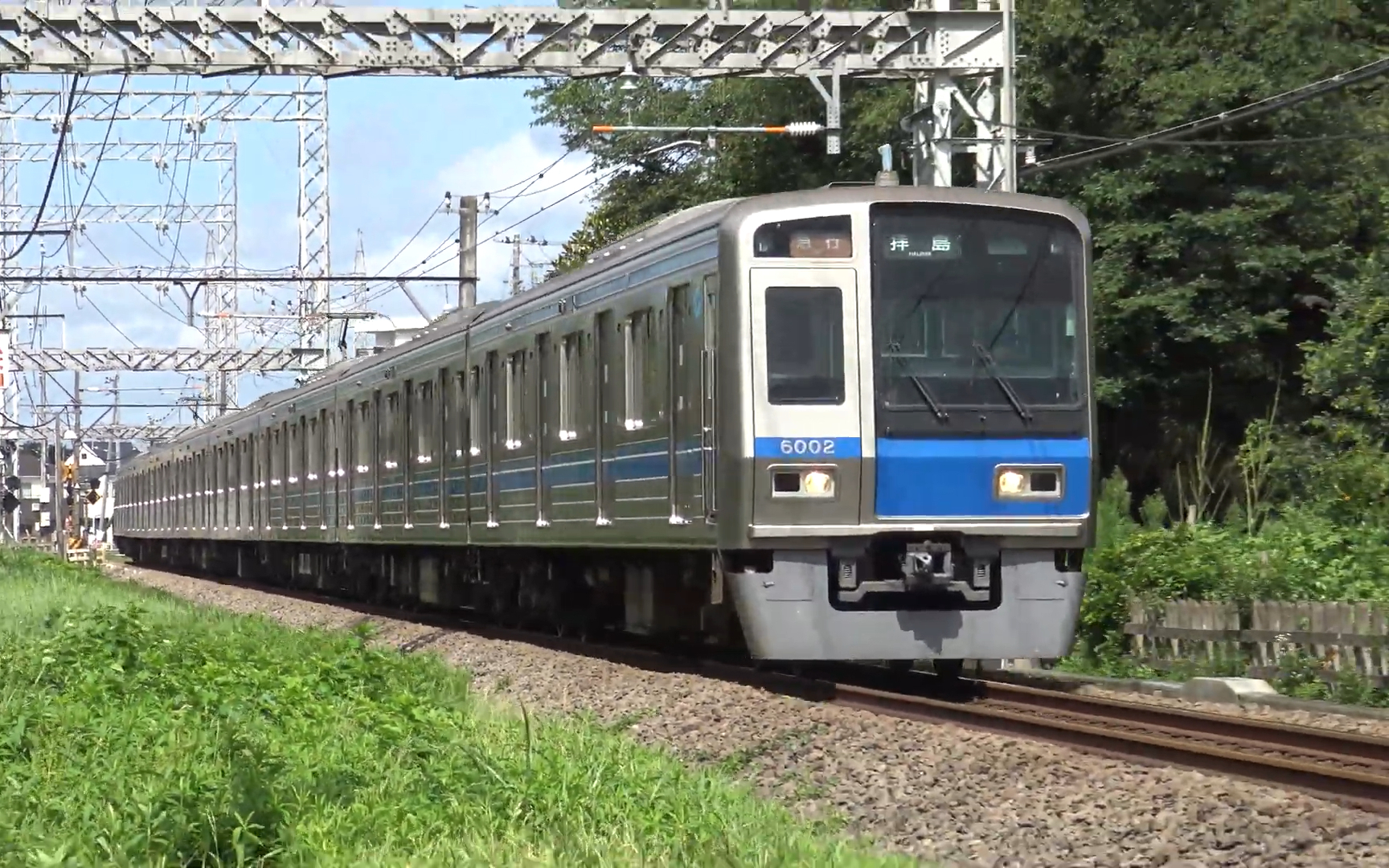 世界铁路日本铁道西武拜岛线的西武系列车201907