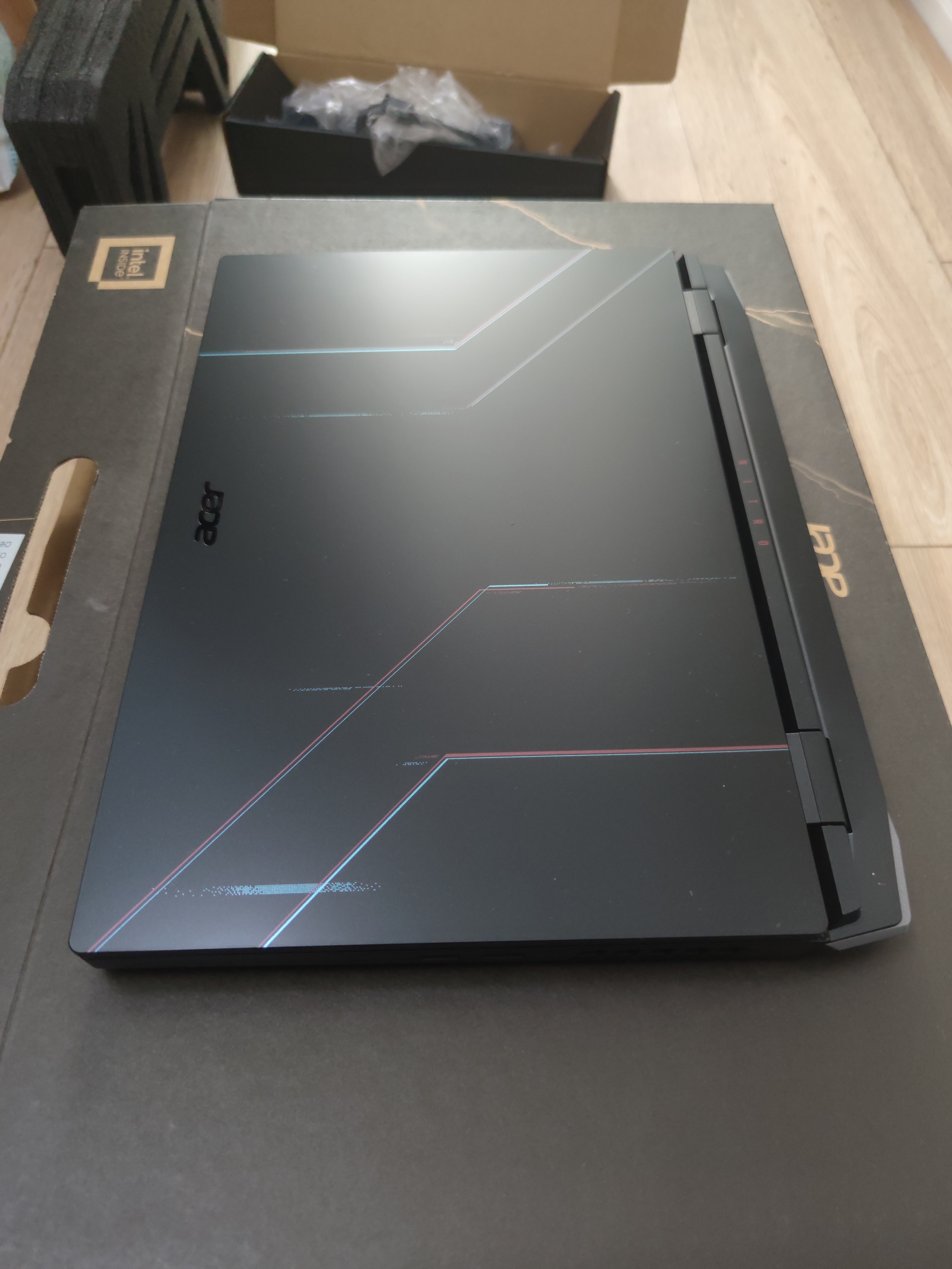 宏碁暗影骑士擎2022款笔记本电脑 开箱 - acfun弹幕视频网 - 认真你就