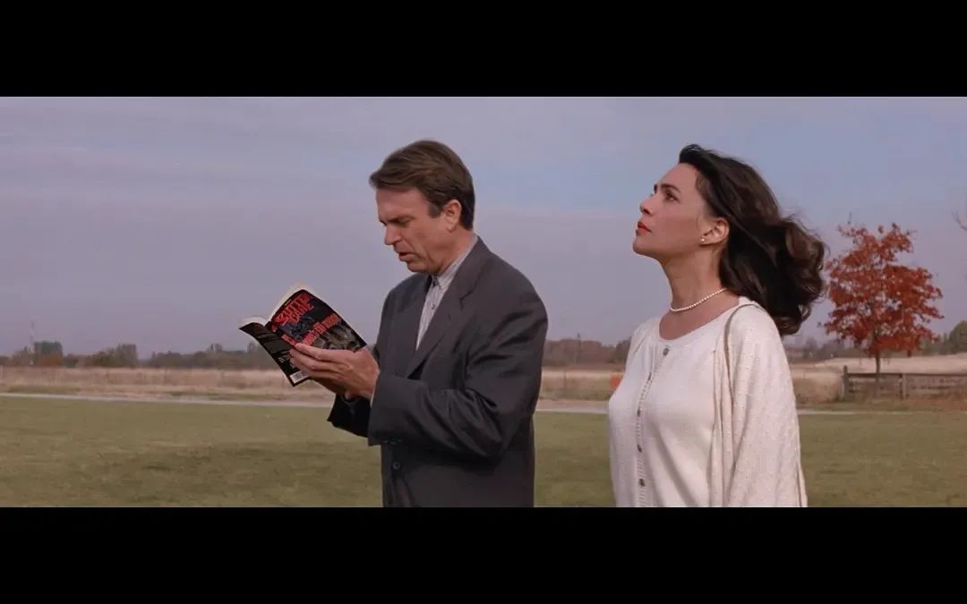 最好的克苏鲁恐怖片,感受未知的恐惧吧《战栗黑洞》