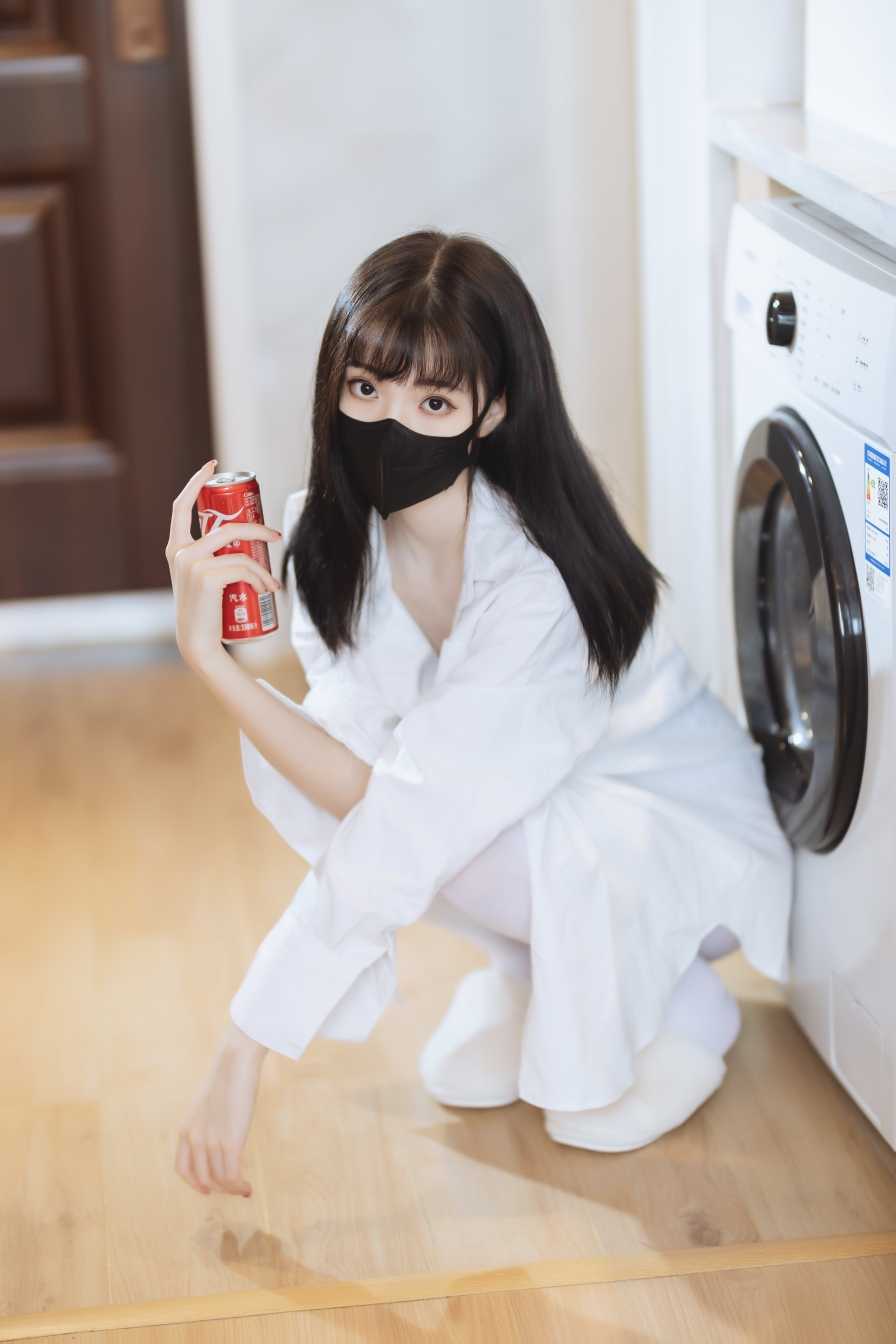 芭蕾女孩白丝裤袜,究竟酸不酸爽?