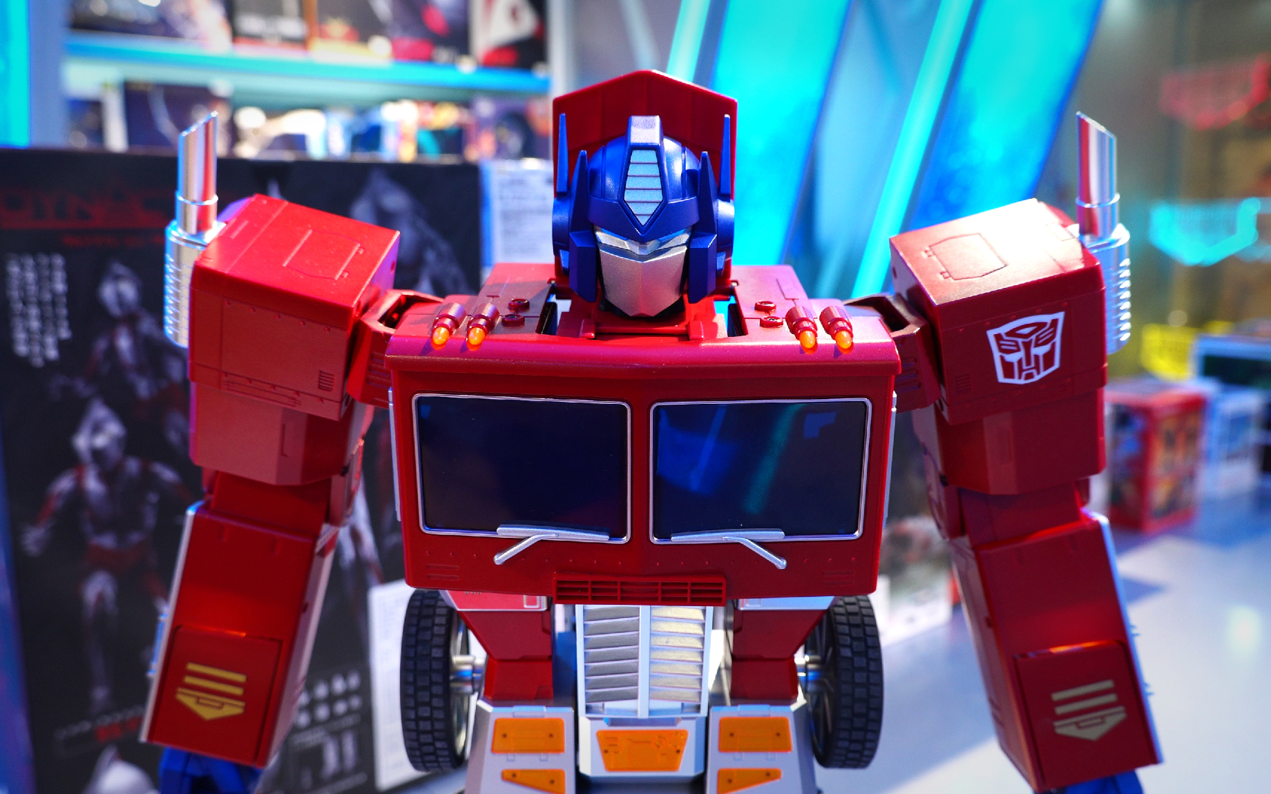 擎天柱自动变形!【乐森变形金刚】